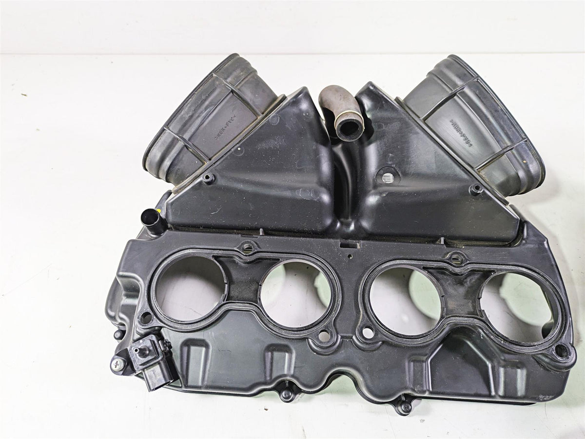2008 Honda CBR1000RR SC59 Air Box Filter & Upper Injectors -Read 17220-MFL-000 {{ shop.shopifyCountryName }} - Mototech271