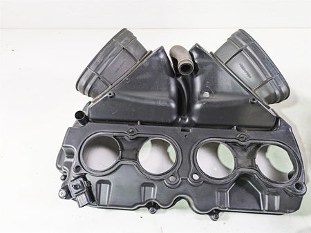2008 Honda CBR1000RR SC59 Air Box Filter & Upper Injectors -Read 17220-MFL-000 {{ shop.shopifyCountryName }} - Mototech271
