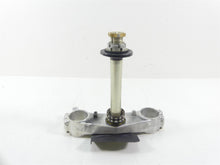 Load image into Gallery viewer, 2016 Suzuki GSX-R750 Lower Triple Tree Steering Clamp 53mm 51410-01H10 | Mototech271
