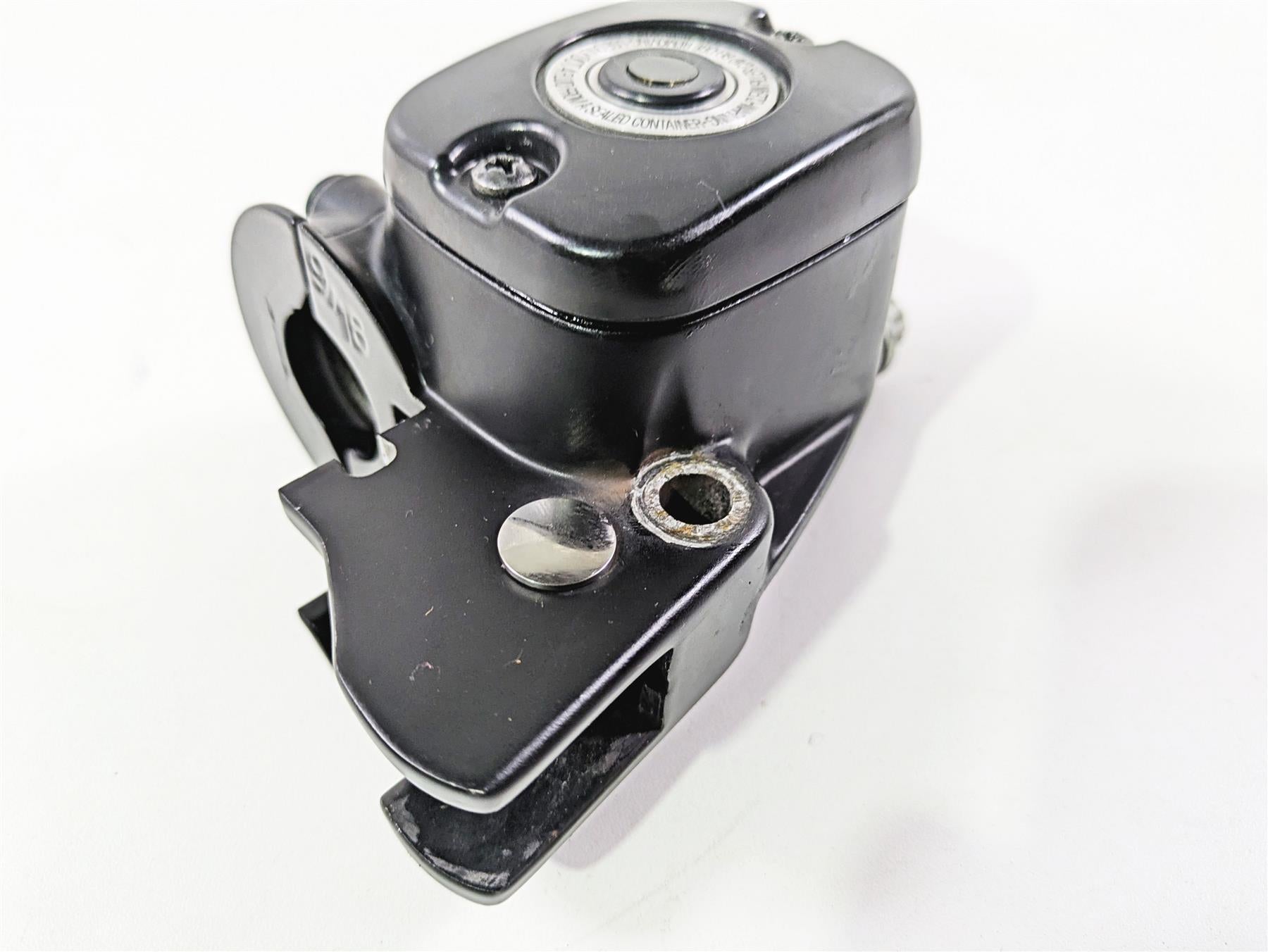 2011 Harley FXDC Dyna Super Glide Front Brake Master Cylinder 9/16" 45019-08C {{ shop.shopifyCountryName }} - Mototech271