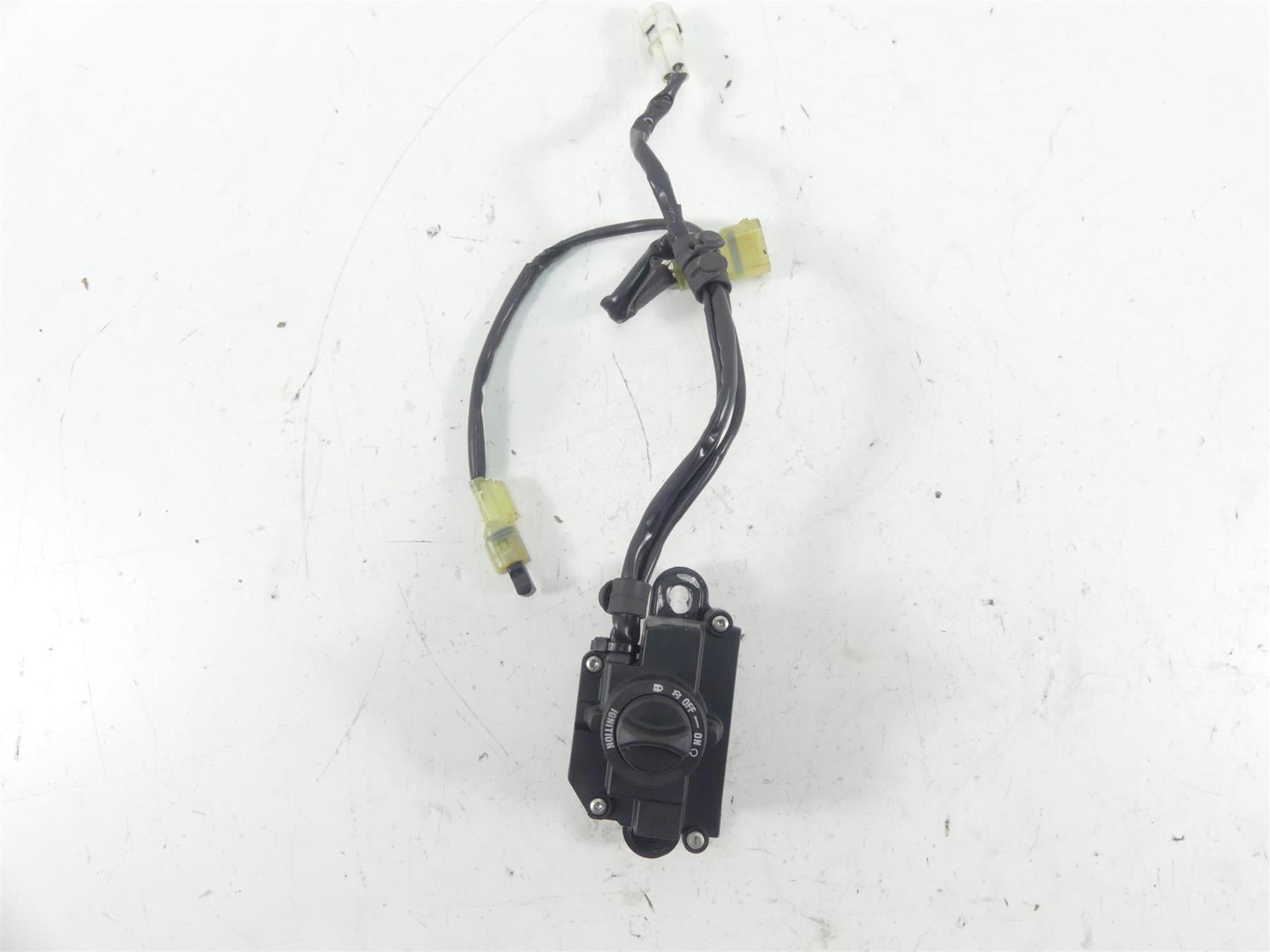 2020 Ducati Multistrada 1260 Enduro Handsfree Ignition Switch - Read 59821971F {{ shop.shopifyCountryName }} - Mototech271