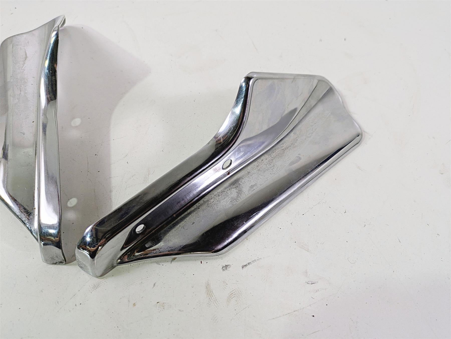 2006 Triumph Rocket 3 Front Fork Lower Cover Protector Set T2045512 T2045513 {{ shop.shopifyCountryName }} - Mototech271