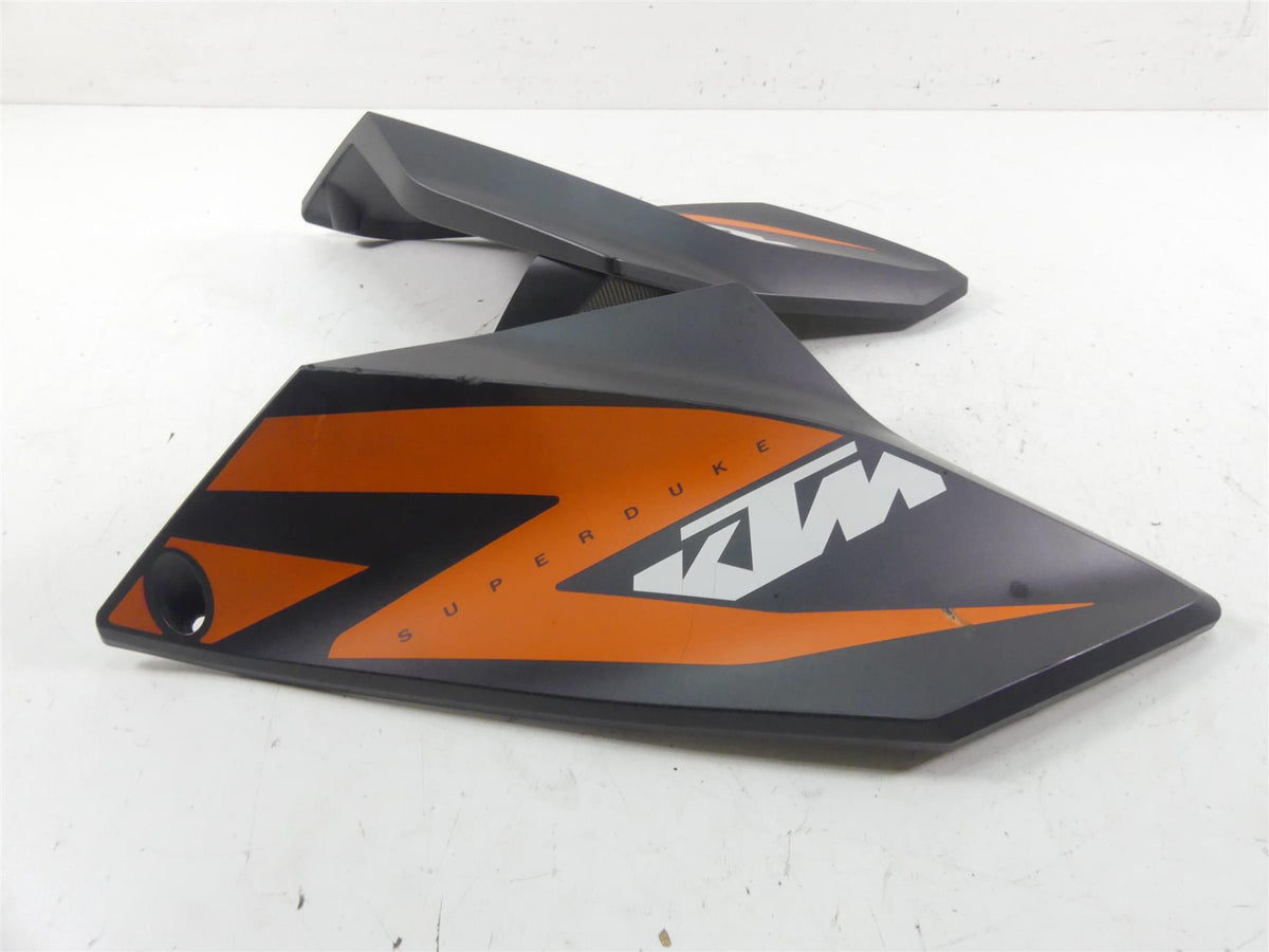 2015 KTM 1290R Super Duke Fuel Tank Side Cover Fairing Cowl Panels 61308050000C {{ shop.shopifyCountryName }} - Mototech271