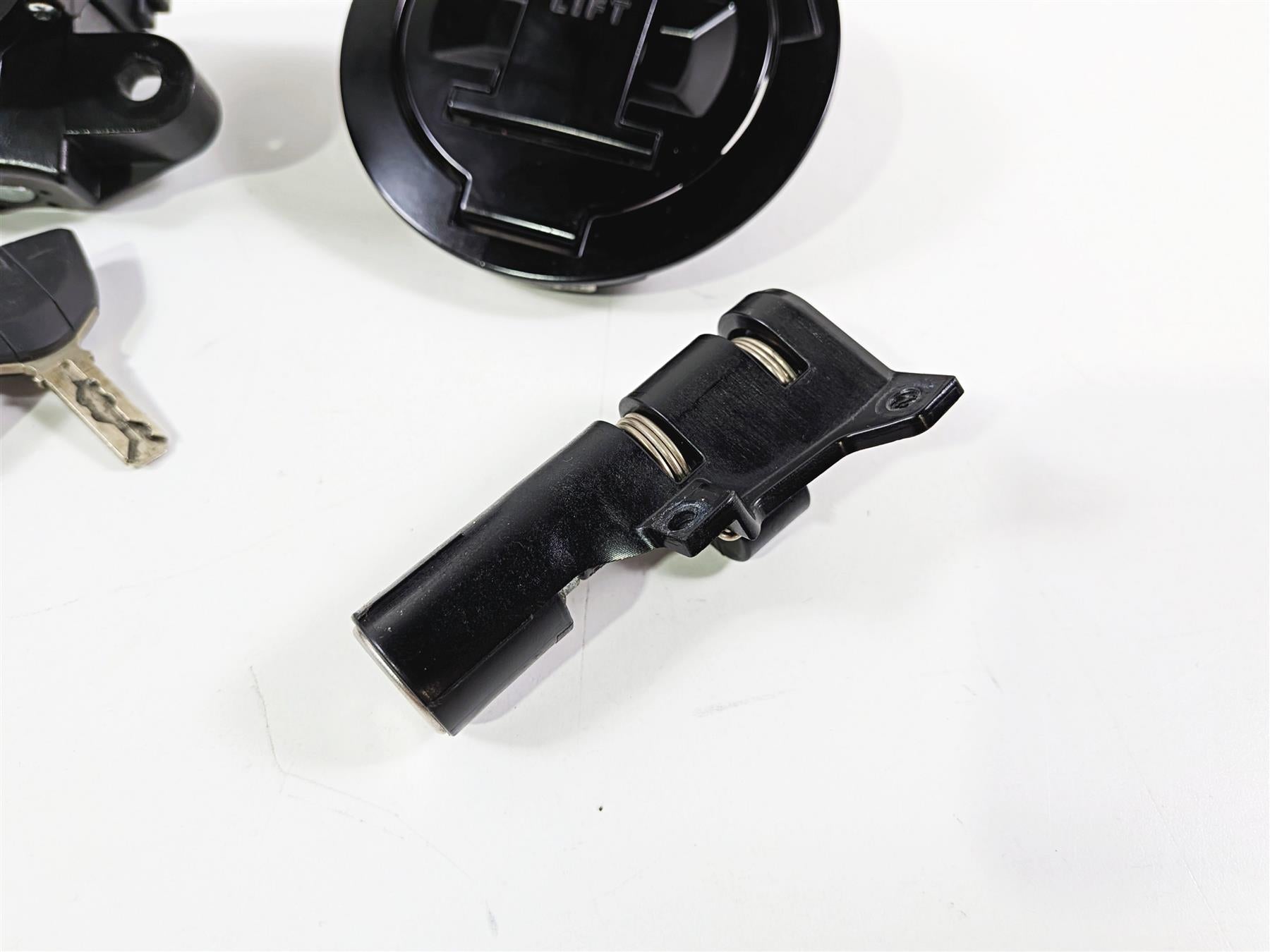 2022 BMW S1000RR K67 Cdi Ignition Switch Key Lock Set 13617108506 51257108720-Mototech271