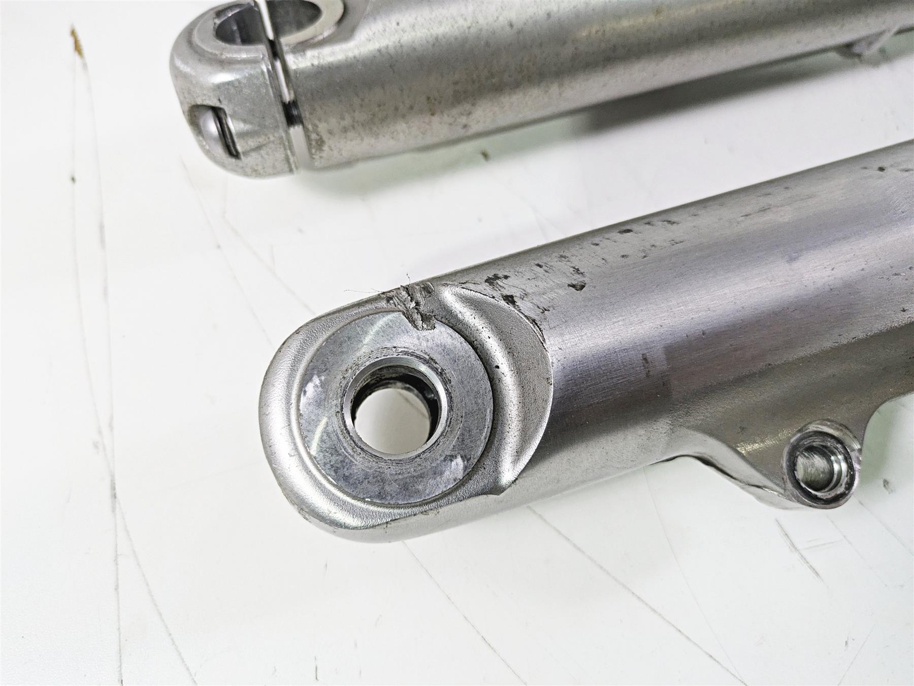 2015 Harley FXDL Dyna Low Rider Front Fork Leg Set 49mm Showa 45400052 45400051 {{ shop.shopifyCountryName }} - Mototech271