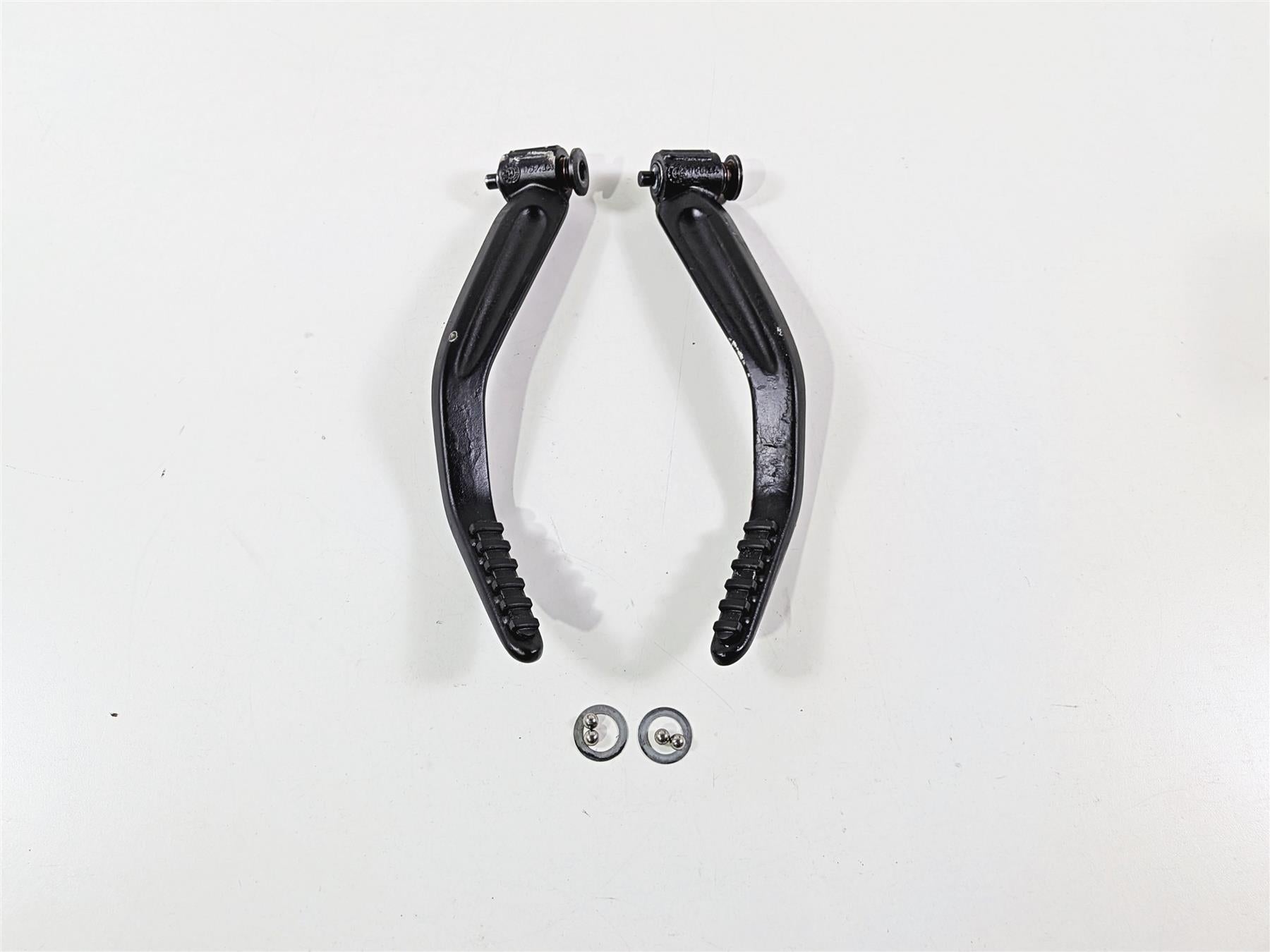 2015 Ducati Diavel Dark Rear Passenger Foot Peg Set 46520671A 46520661A-Mototech271