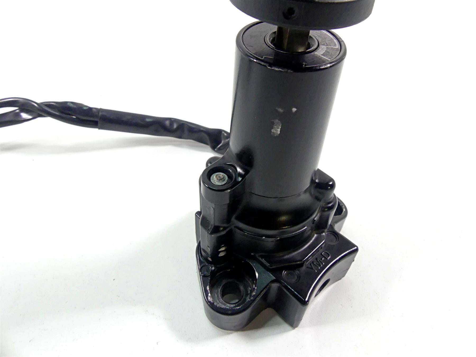 2012 Yamaha VMX17 VMAX 1700 Ignition Switch Key Lock Set 2S3-82501-00-00 {{ shop.shopifyCountryName }} - Mototech271