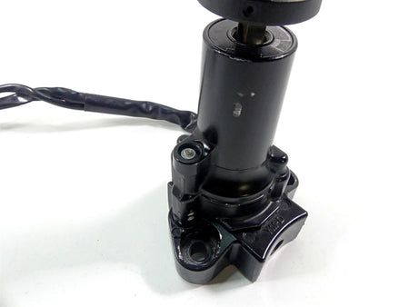 2012 Yamaha VMX17 VMAX 1700 Ignition Switch Key Lock Set 2S3-82501-00-00 {{ shop.shopifyCountryName }} - Mototech271