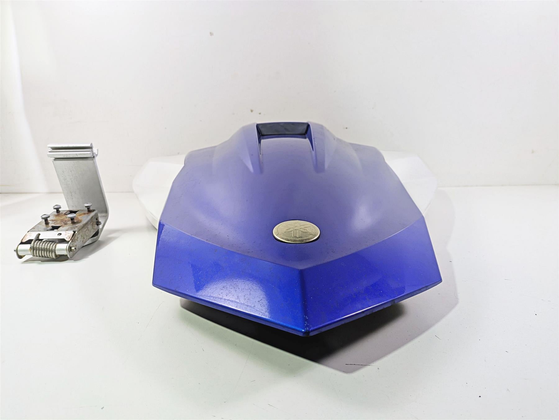 2019 Yamaha VX Cruiser HO 1800 Front Hood Fairing & Mirror Set F2X-U517B-10 {{ shop.shopifyCountryName }} - Mototech271