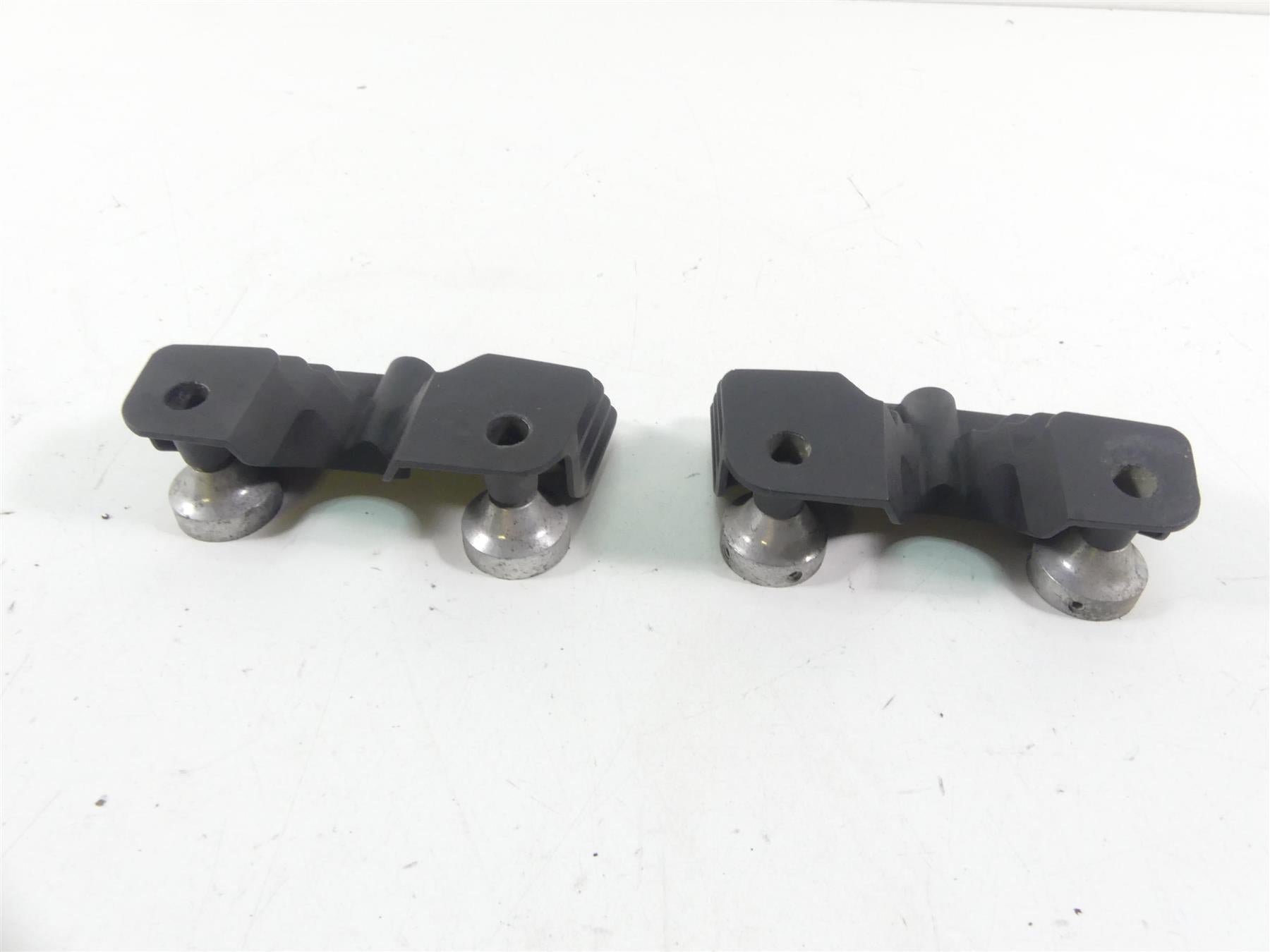 2008 Harley Softail FXSTB Night Train Finned Head Spark Plug Cover Set 43859-00 {{ shop.shopifyCountryName }} - Mototech271