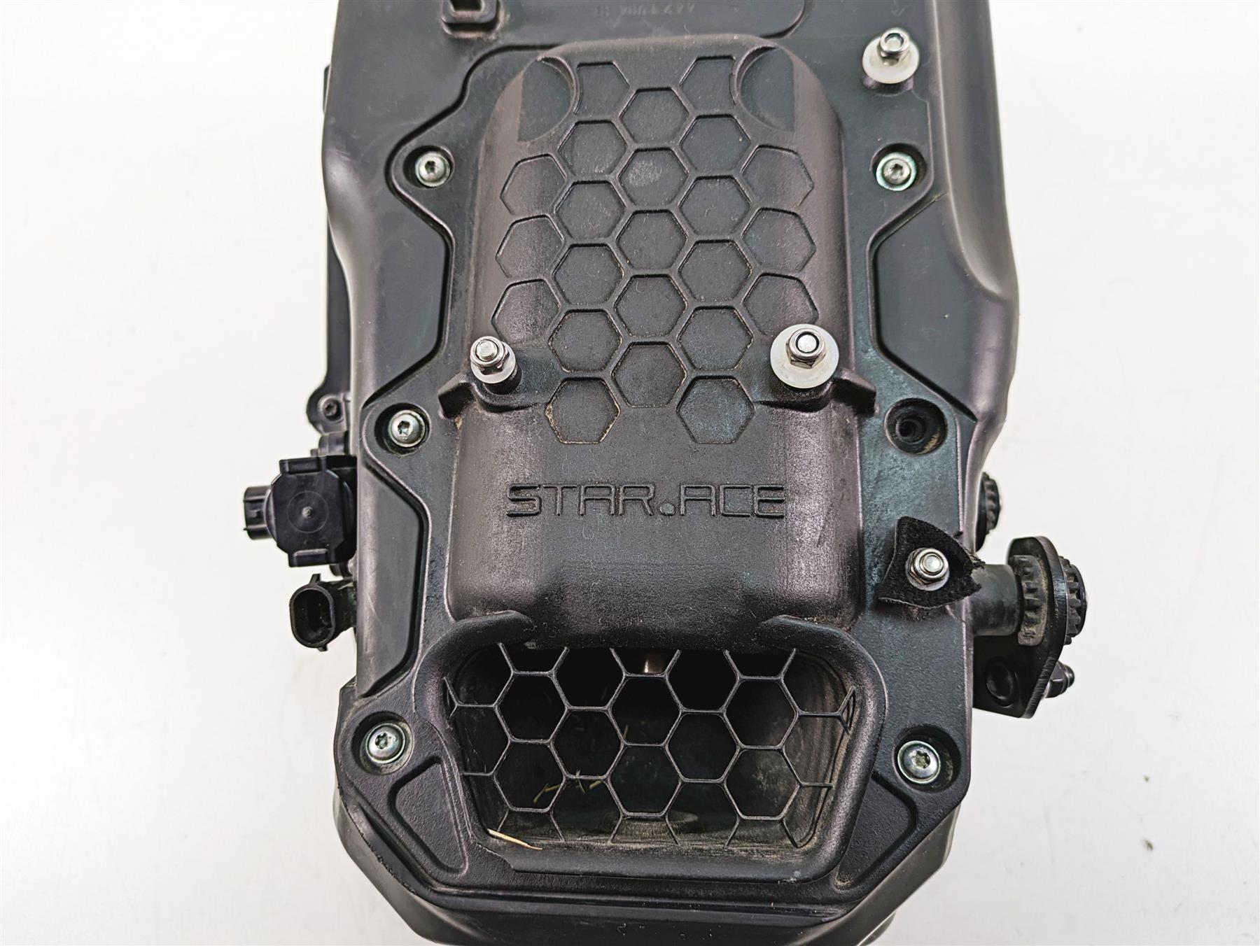 2020 Ducati Hypermotard 950 SP Air Box Cleaner Breather Filter - Read 44219032A {{ shop.shopifyCountryName }} - Mototech271