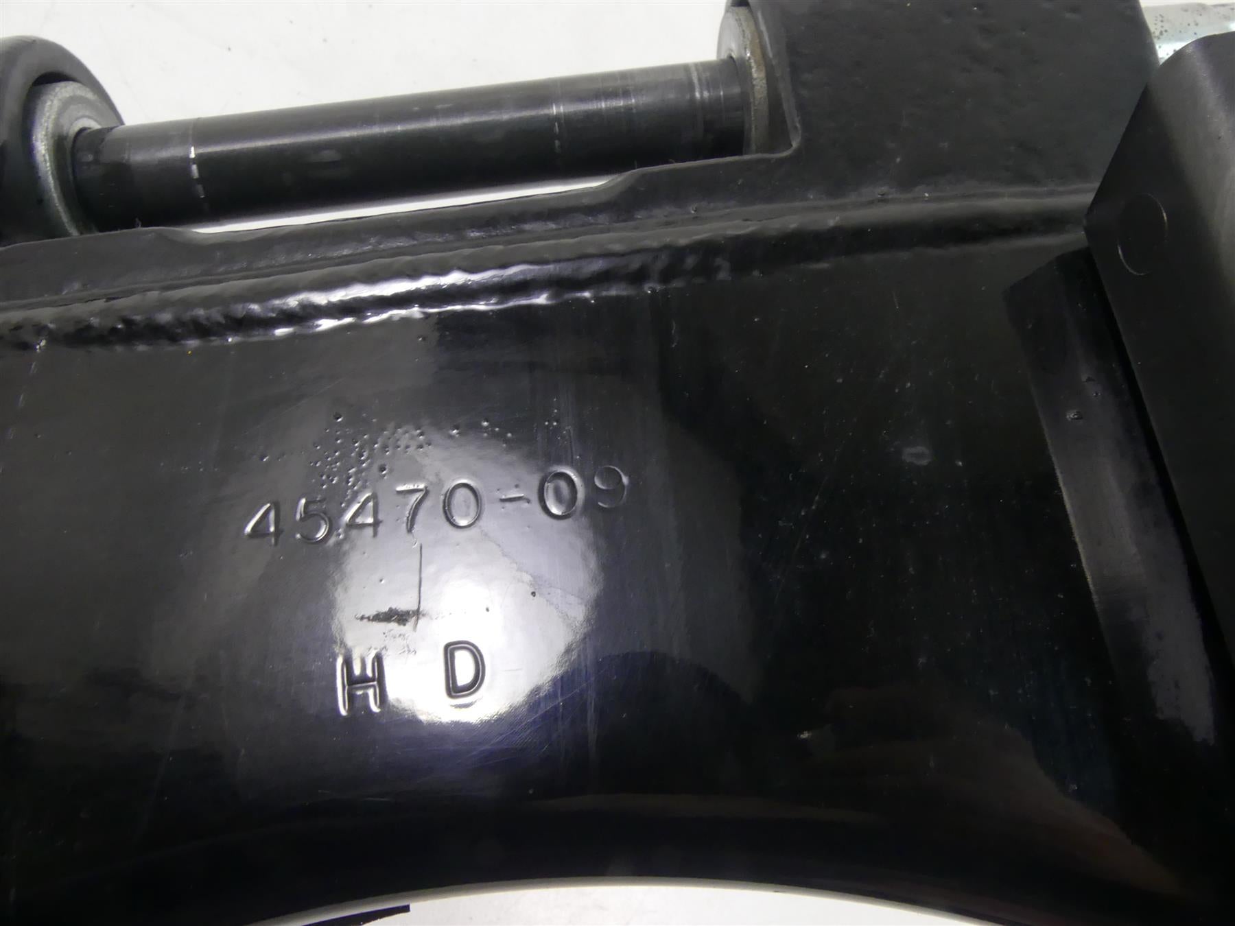 2014 Harley Touring FLHXS Street Glide Sp Swingarm Swing Arm + Axle 45470-09 {{ shop.shopifyCountryName }} - Mototech271