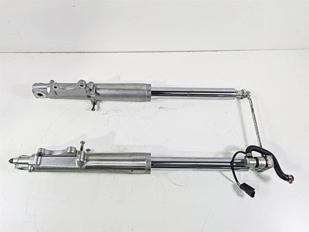 1996 Harley Touring FLHTCUI Electra Glide Straight Showa Front Forks 45863-84 {{ shop.shopifyCountryName }} - Mototech271