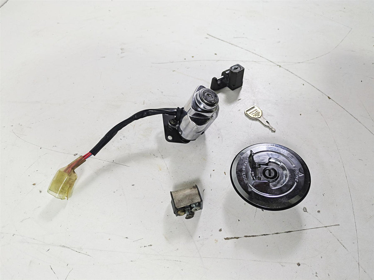 2002 Honda V-Twin VTX1800 C Ignition Switch Key Lock Set 35100-MCH-000 {{ shop.shopifyCountryName }} - Mototech271