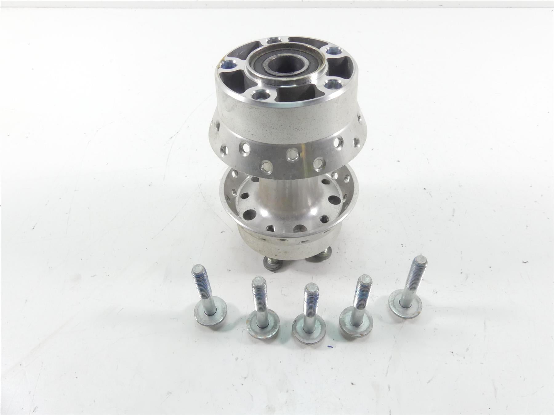 2010 Harley FXDWG Dyna Wide Glide Rear Hub Wheel Rim 25mm 41430-09A {{ shop.shopifyCountryName }} - Mototech271