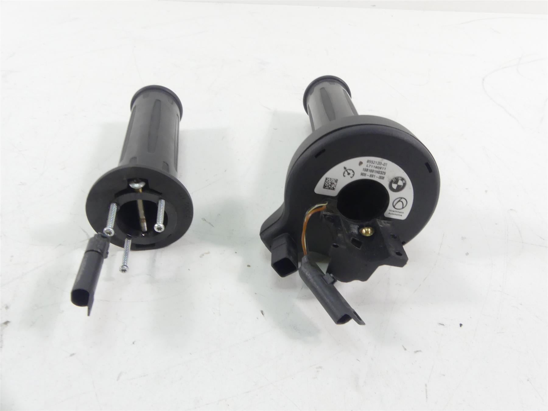 2016 BMW R1200RS K54 Heated Throttle & Hand Grip Set 61318552124 {{ shop.shopifyCountryName }} - Mototech271