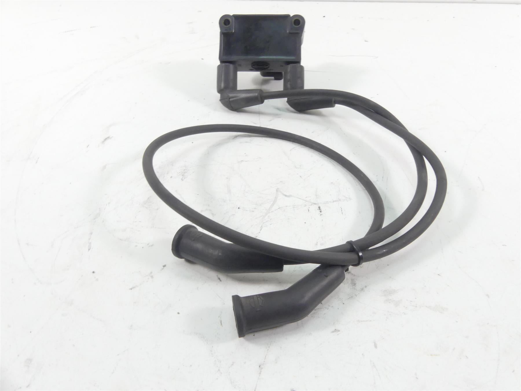 2011 Harley Touring FLTRU Road Glide Delphi Ignition Coil Wires Plugs 31696-07A {{ shop.shopifyCountryName }} - Mototech271