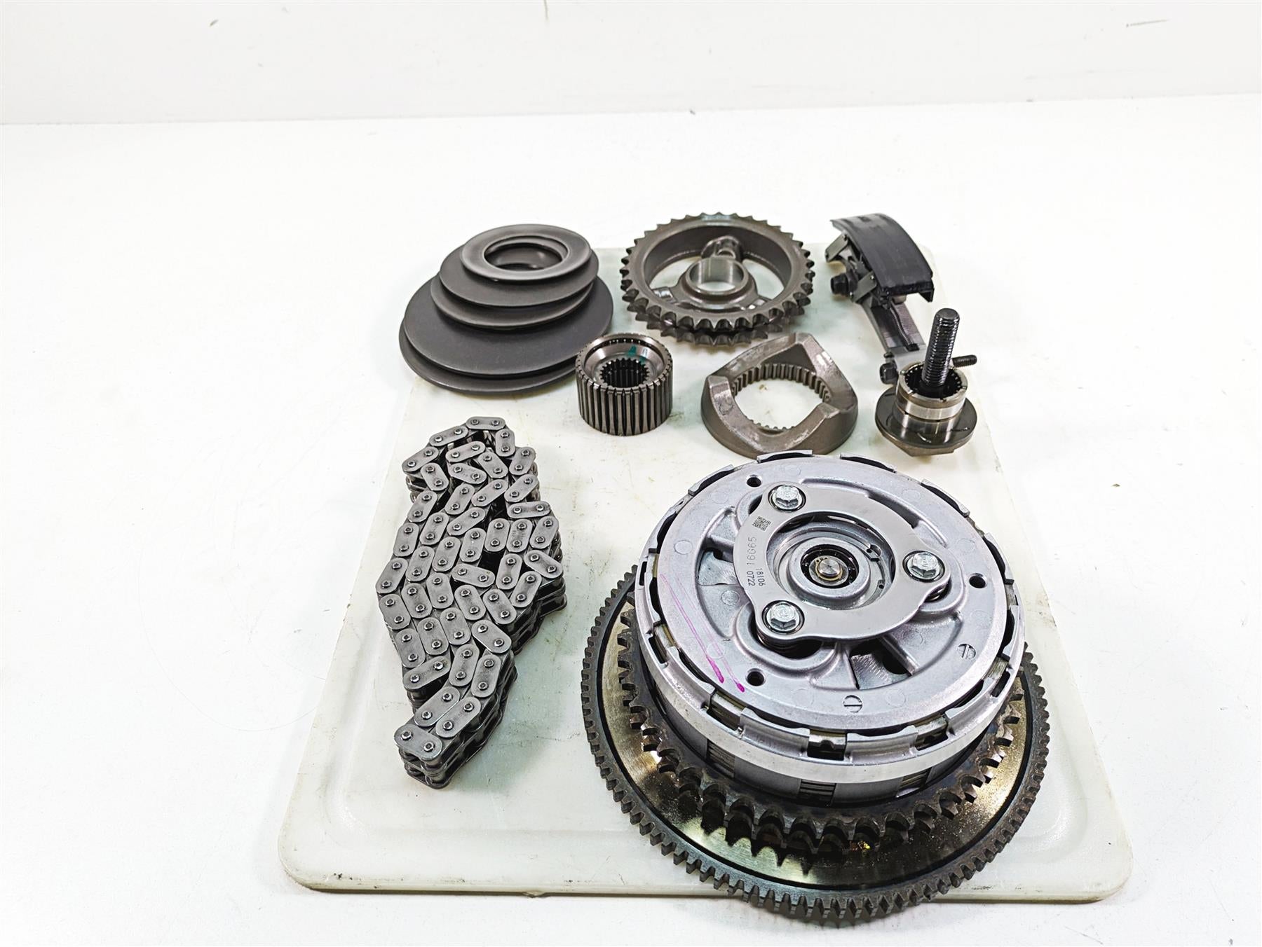 2019 Harley Touring FLHX Street Glide Primary Drive Clutch Kit 37000377 {{ shop.shopifyCountryName }} - Mototech271