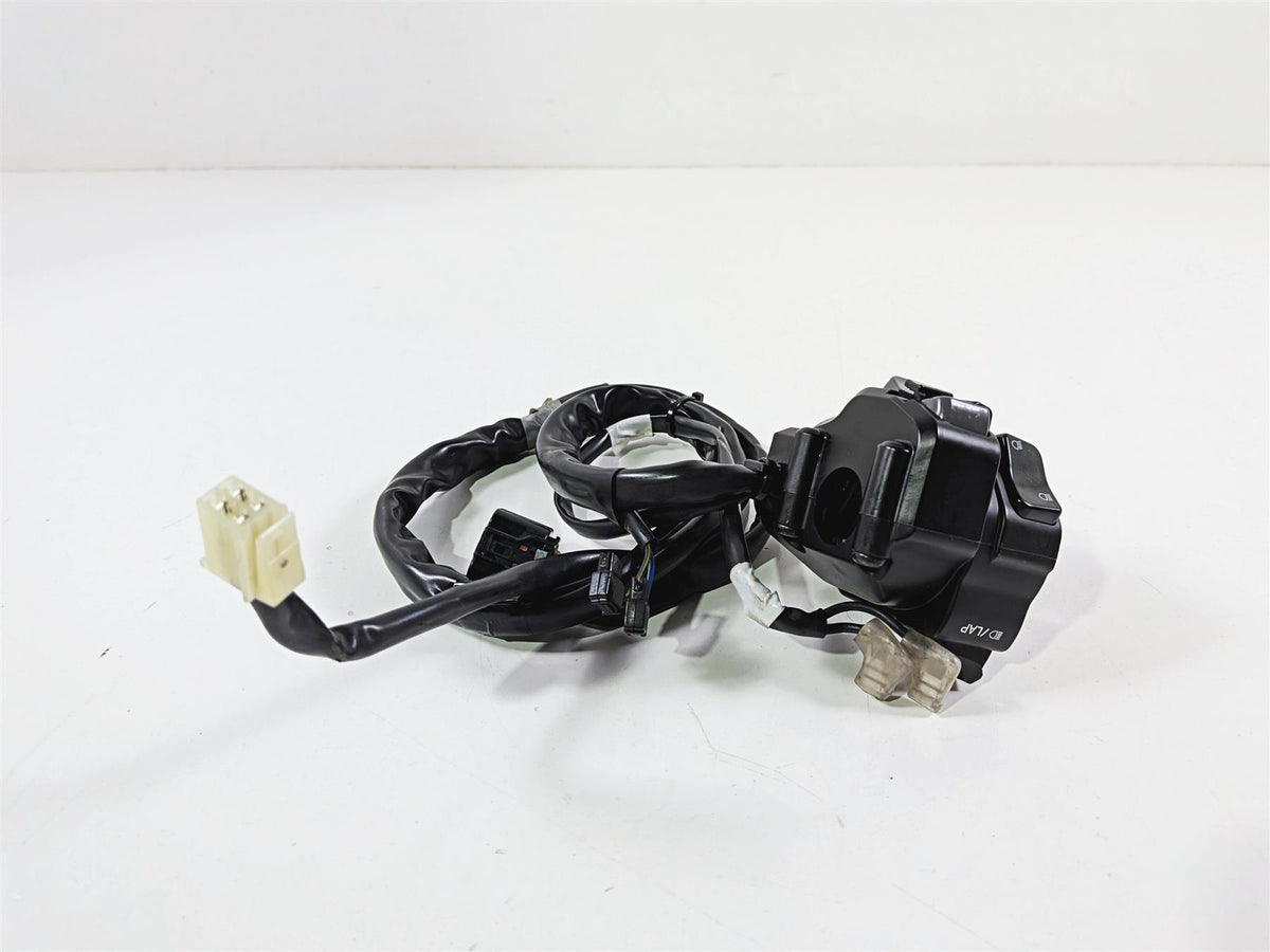 2022 Yamaha YZF R1 R1M RN65 Left Hand Mode Light Control Switch B3L-83969-01-00-Mototech271