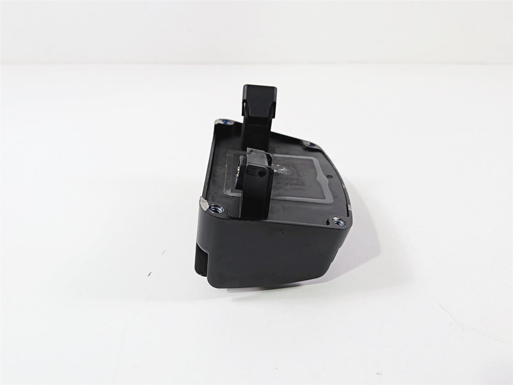 2017 Harley Touring FLHXS Street Glide Rectifier Voltage Regulator 74700025 {{ shop.shopifyCountryName }} - Mototech271