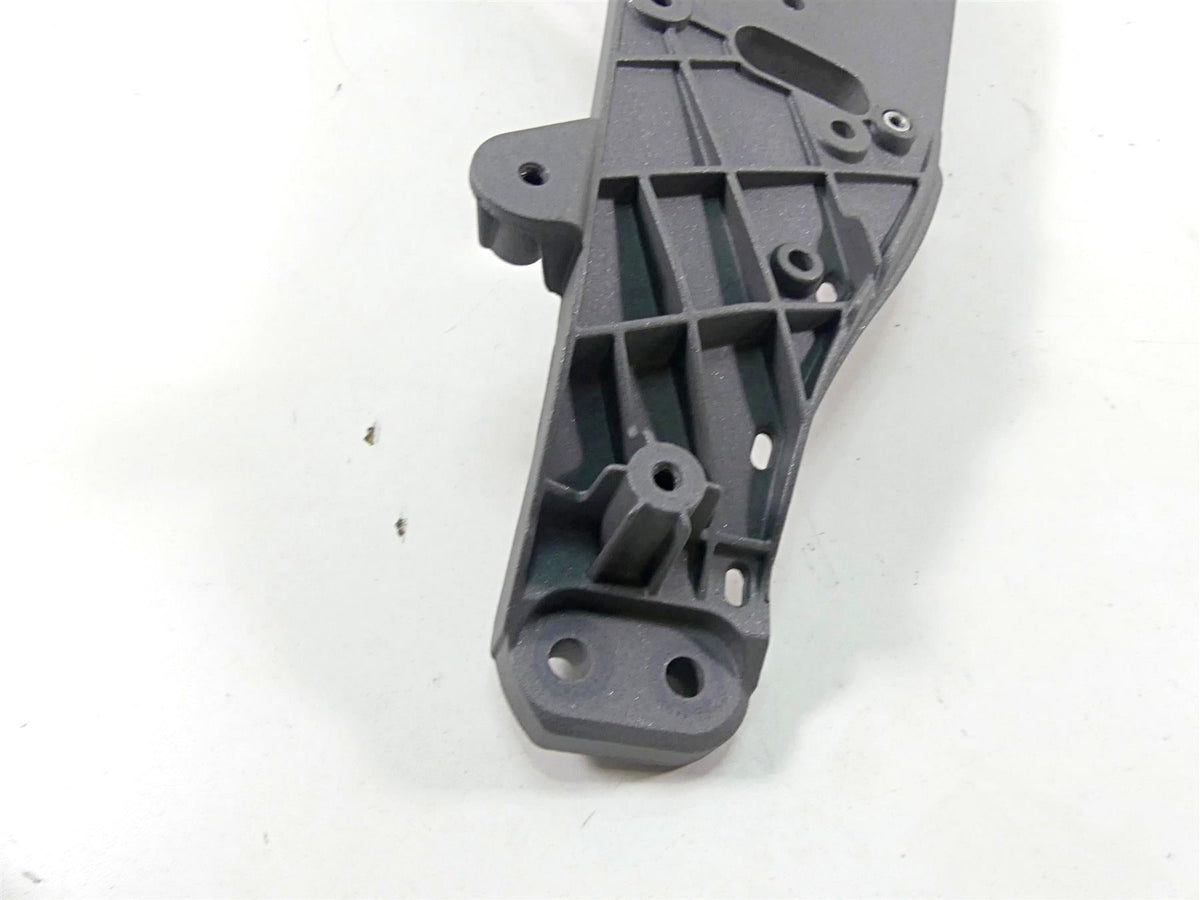 2014 BMW R1200GS K50 Front Left Cover Panel Carrier Stay Bracket 46638528673 {{ shop.shopifyCountryName }} - Mototech271