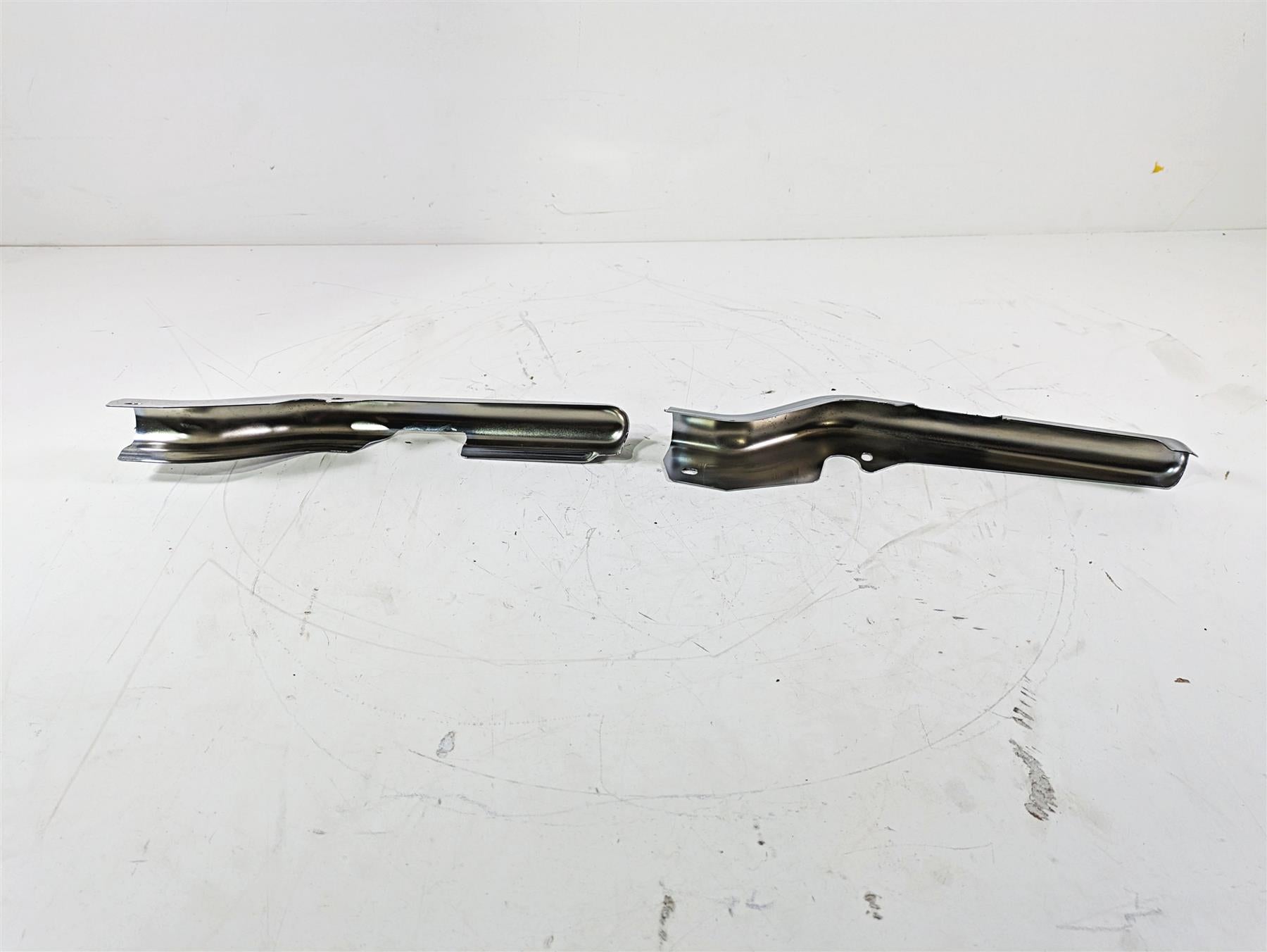 2008 Harley Touring FLHTCU E-Glide 105TH Rear Frame Chrome Strut Braces 47504-97 {{ shop.shopifyCountryName }} - Mototech271