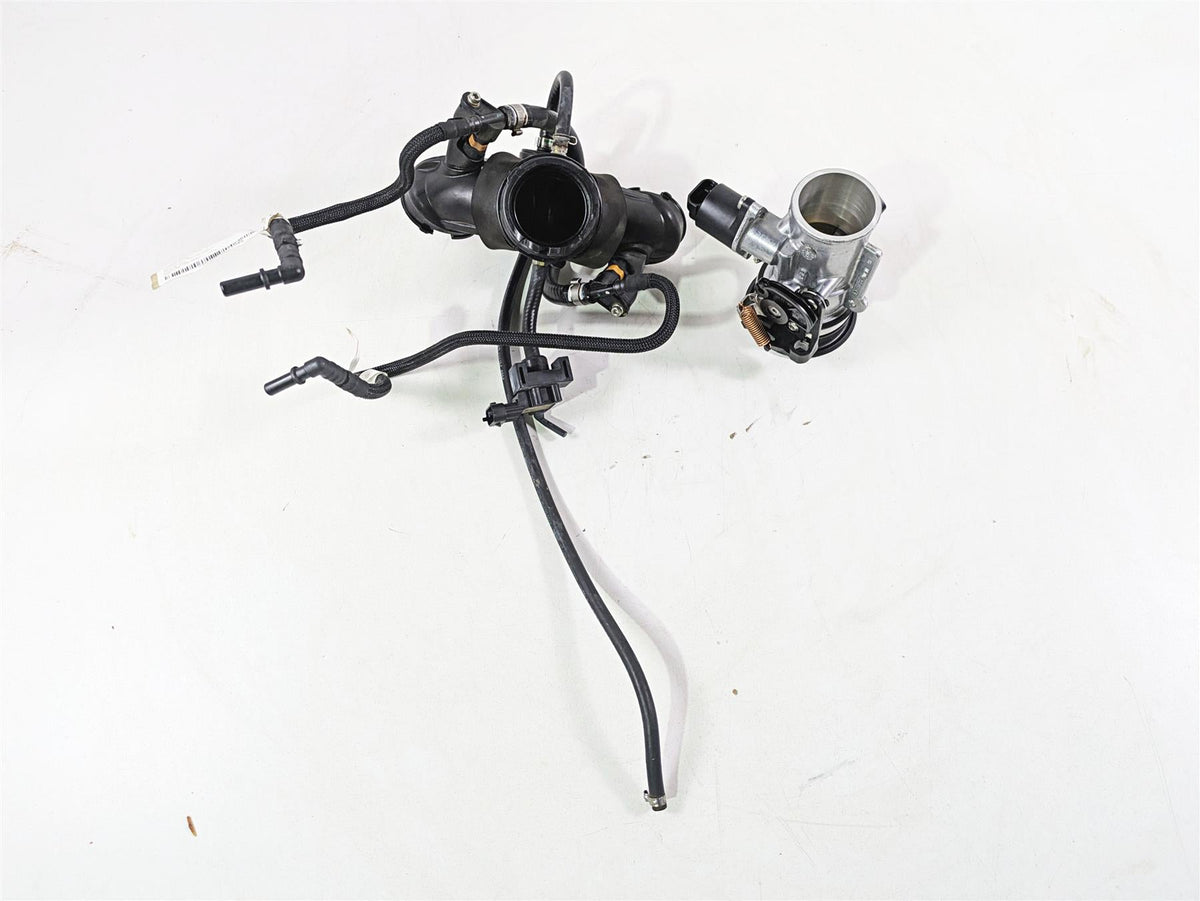 2022 Ducati Scrambler Desert Sled Bing Throttle Body Intake Set 28241001A {{ shop.shopifyCountryName }} - Mototech271