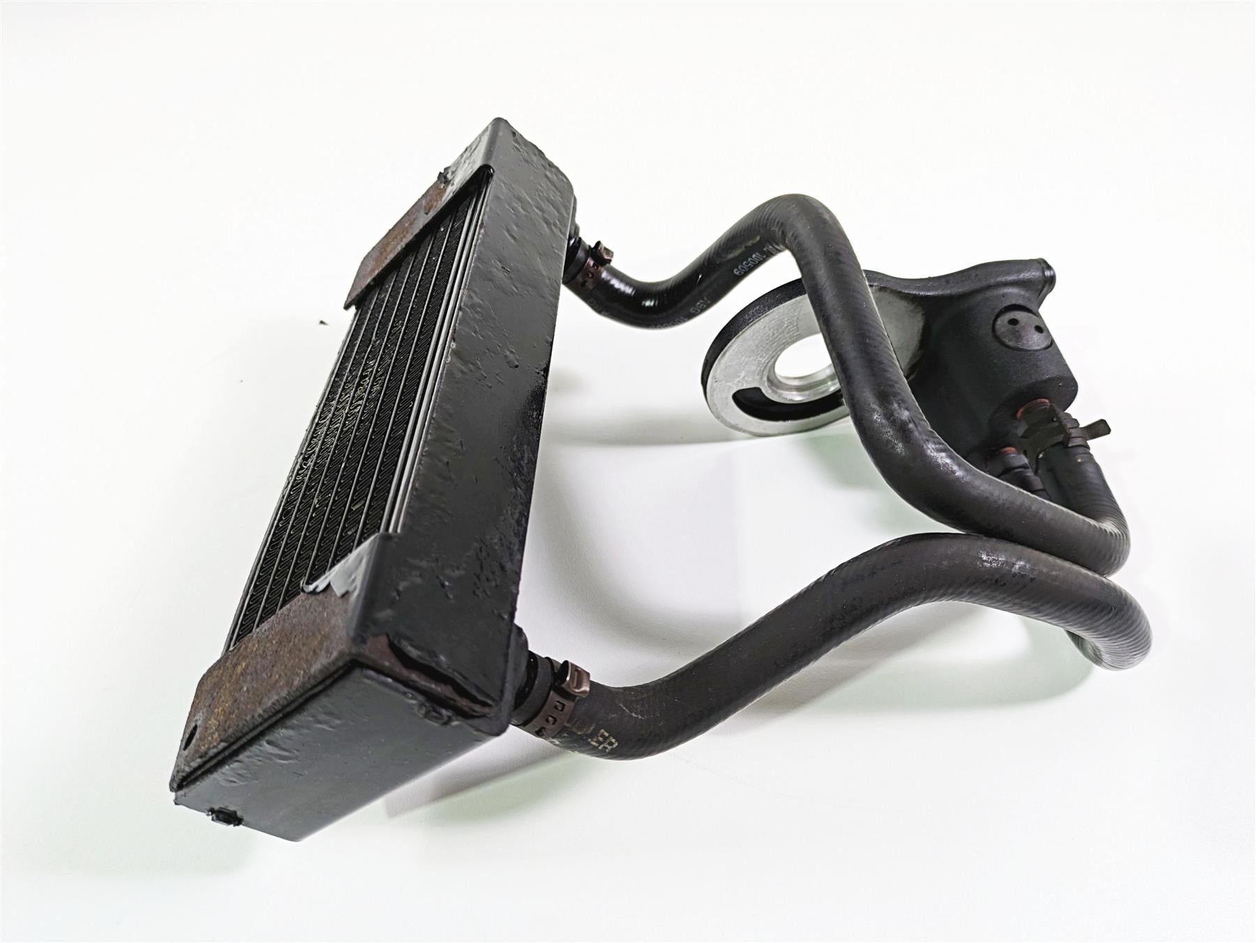 2010 Harley Touring FLHTK Electra Glide Oil Cooler & Flange 63083-11A {{ shop.shopifyCountryName }} - Mototech271