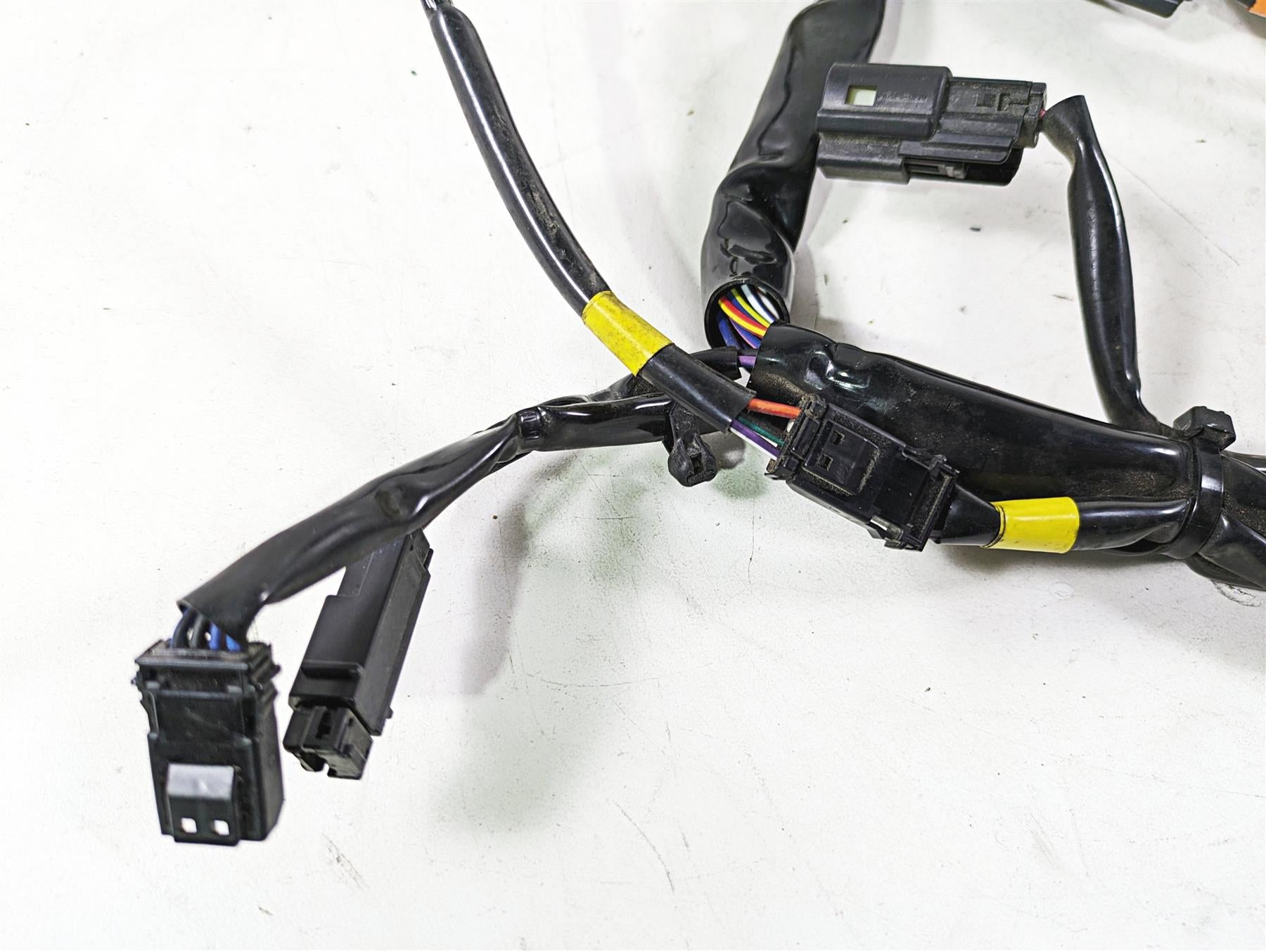 2017 Harley Touring FLTRXS Road Glide Front Fairing Wiring Harness Read 69200122 {{ shop.shopifyCountryName }} - Mototech271