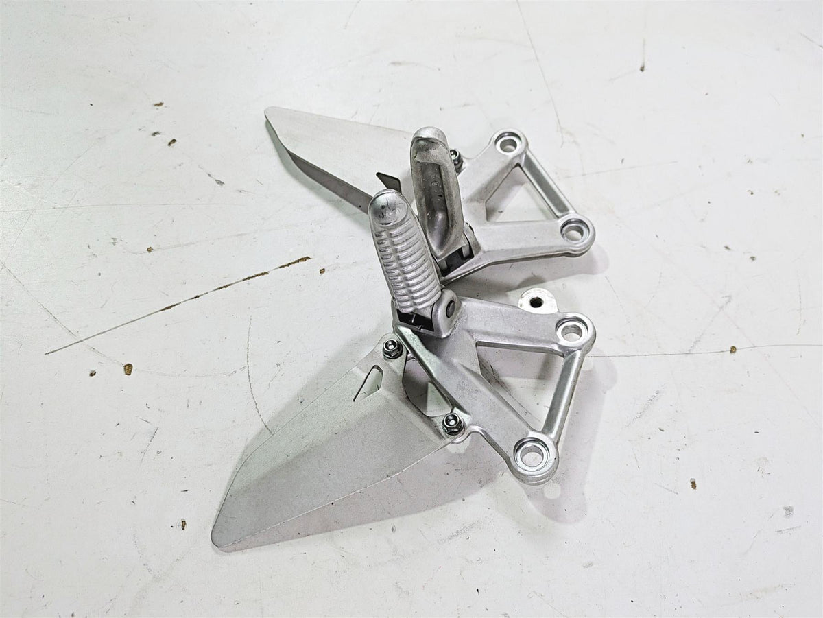 2008 Ducati SBK 1098 S Left Right Rider Footpeg Set 82411231A 82411221A {{ shop.shopifyCountryName }} - Mototech271