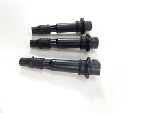 Load image into Gallery viewer, 2022 Triumph Speed Triple 1200 RS Ignition Coil Set 553miles Only T1297880 | Mototech271
