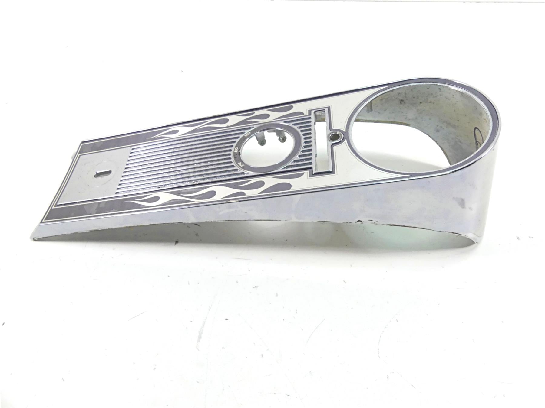 2007 Harley Touring FLHRC Road King Fuel Tank Dash Console Flames 60960-99 {{ shop.shopifyCountryName }} - Mototech271