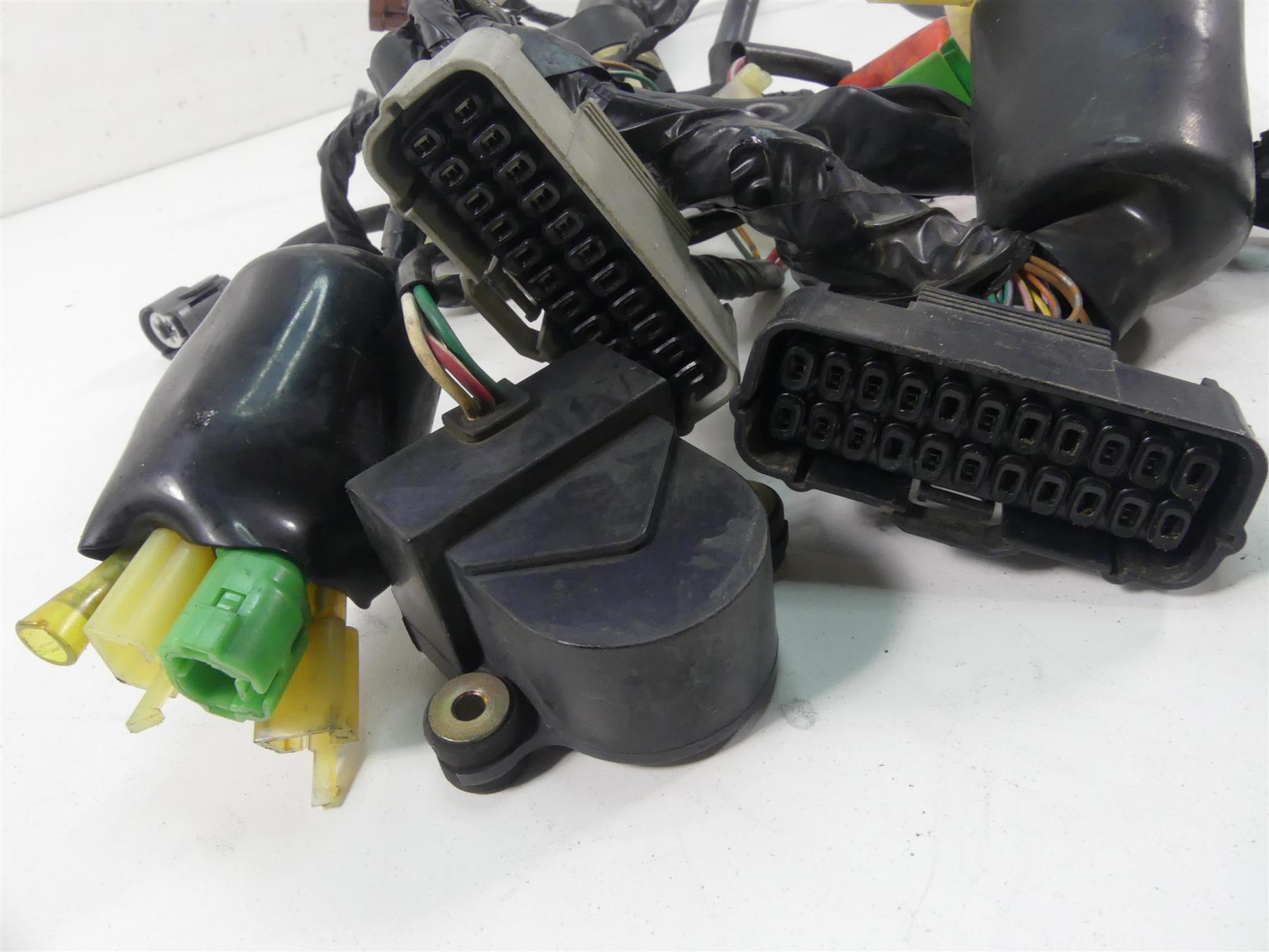 2002 Honda VTX1800 C Wiring Harness Loom -No Cuts 32100-MCH-772 {{ shop.shopifyCountryName }} - Mototech271
