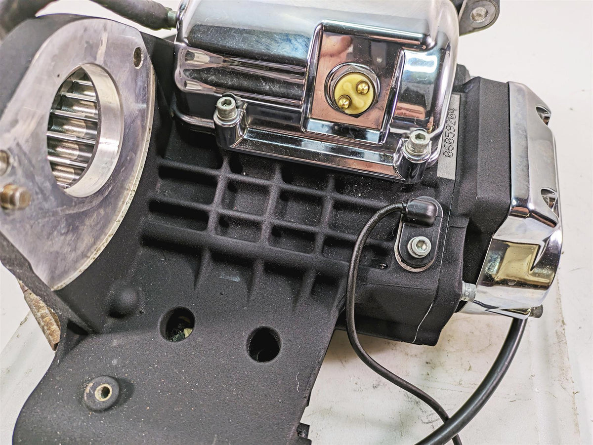 2006 Harley Softail FXSTSI Springer Transmission Gear Box 5 Speed 33053-06A {{ shop.shopifyCountryName }} - Mototech271