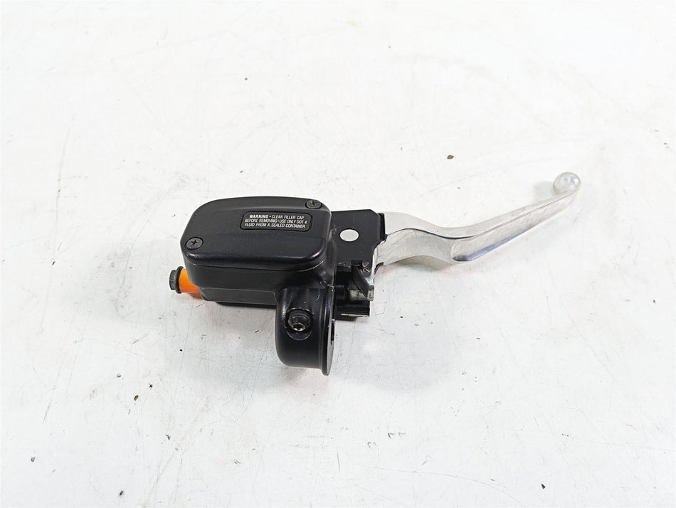 2020 Harley Softail FXBB Street Bob Front Brake Master Cylinder 1/2" 41700233 {{ shop.shopifyCountryName }} - Mototech271