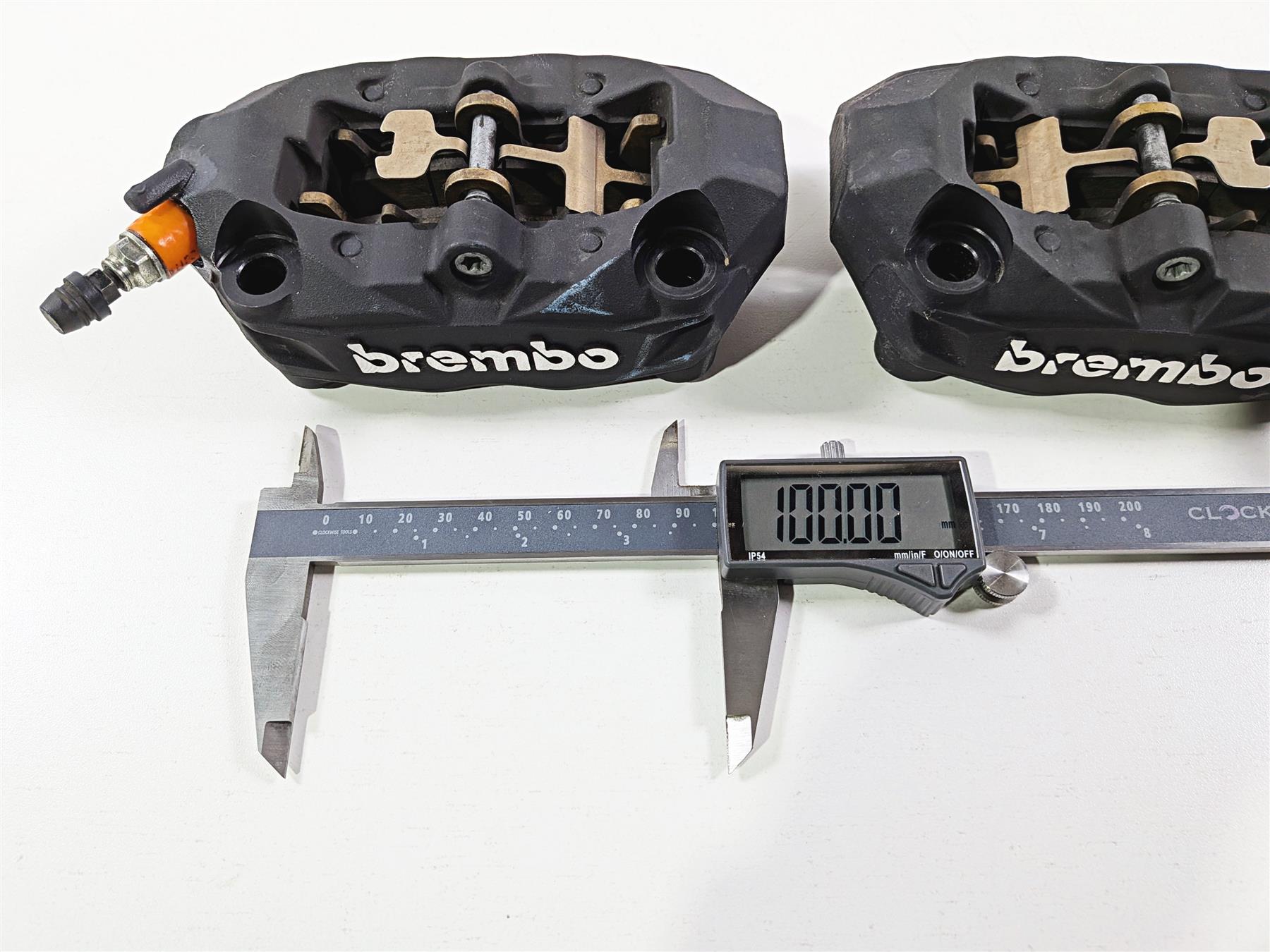 2023 BMW R1250RT RTP K52 Front Brembo Brake Caliper Set 34118556206 34118556205 {{ shop.shopifyCountryName }} - Mototech271