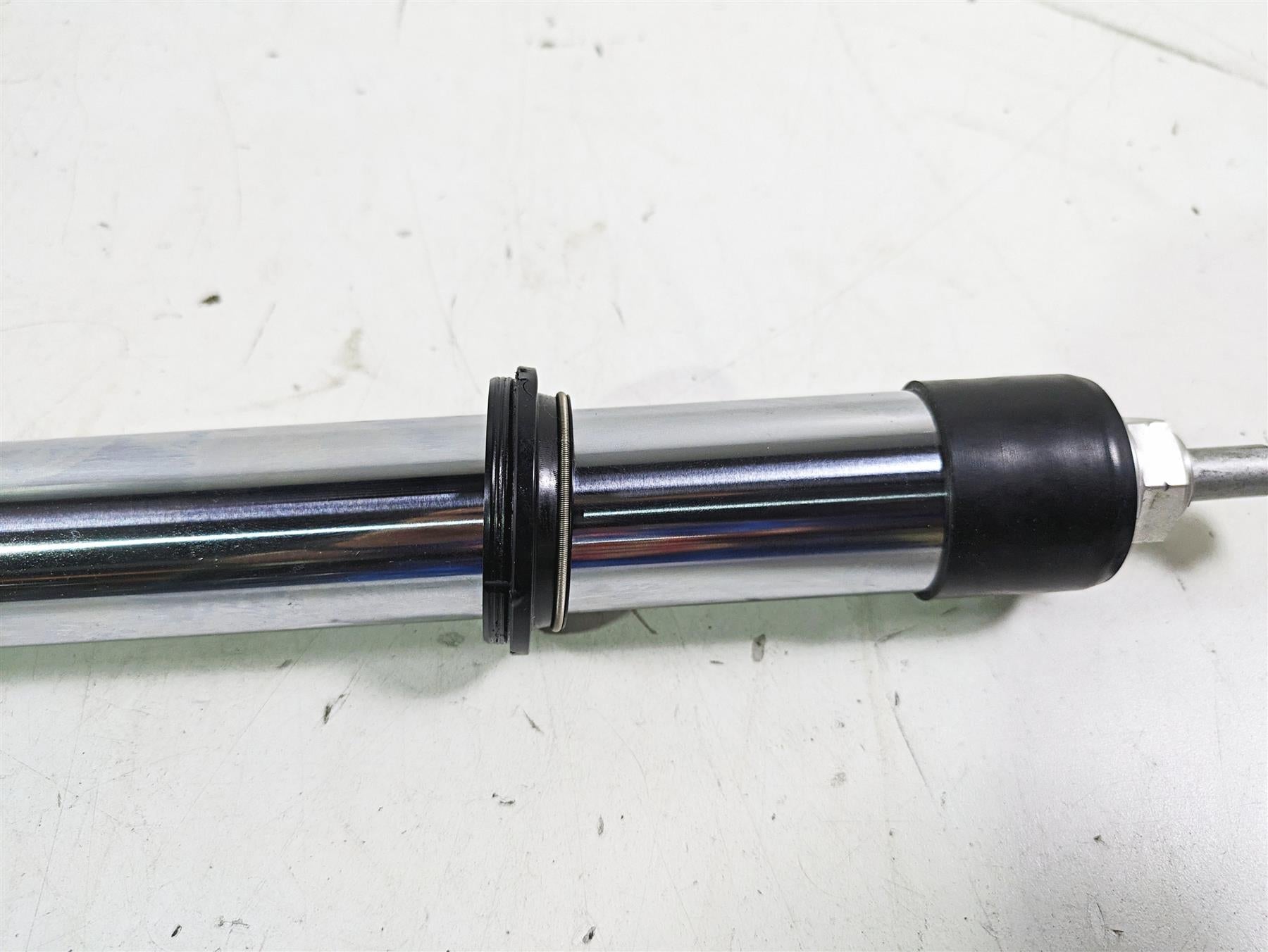 2022 BMW R1250 RT K052 Upper Fork Tube Stanchion - Straight 31428393007 {{ shop.shopifyCountryName }} - Mototech271