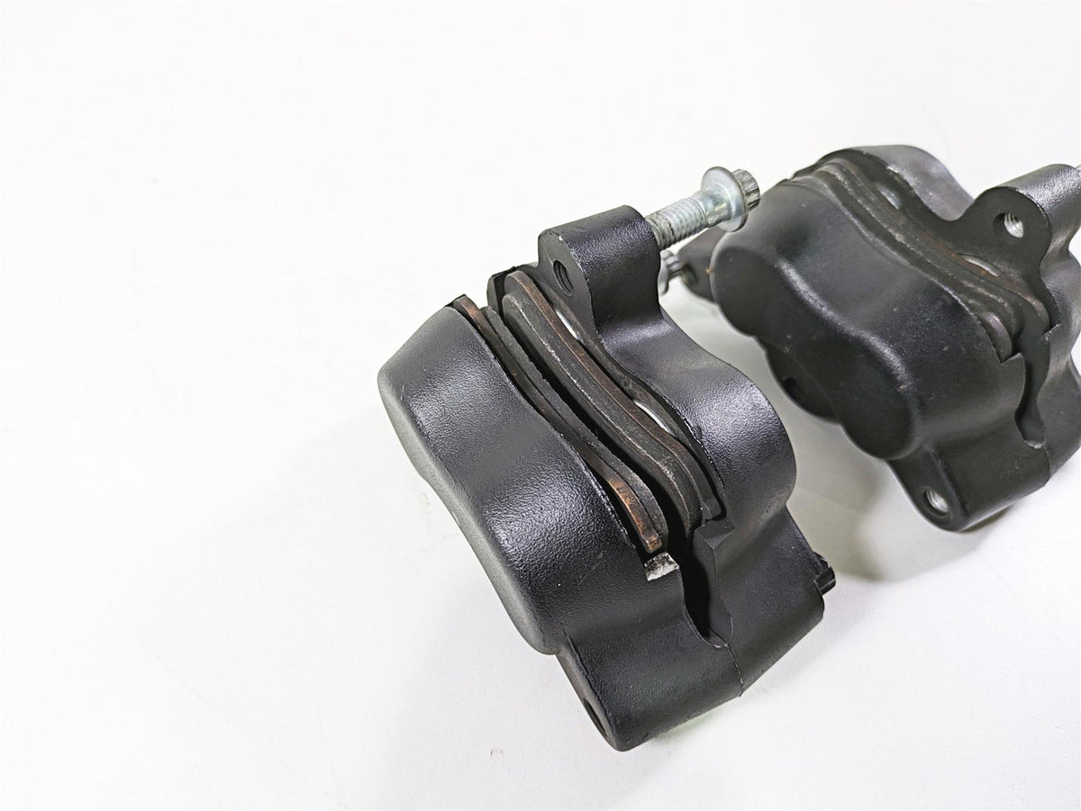 2014 Harley FXDL Dyna Low Rider Front Brake Caliper Set 41300001 41300002 {{ shop.shopifyCountryName }} - Mototech271