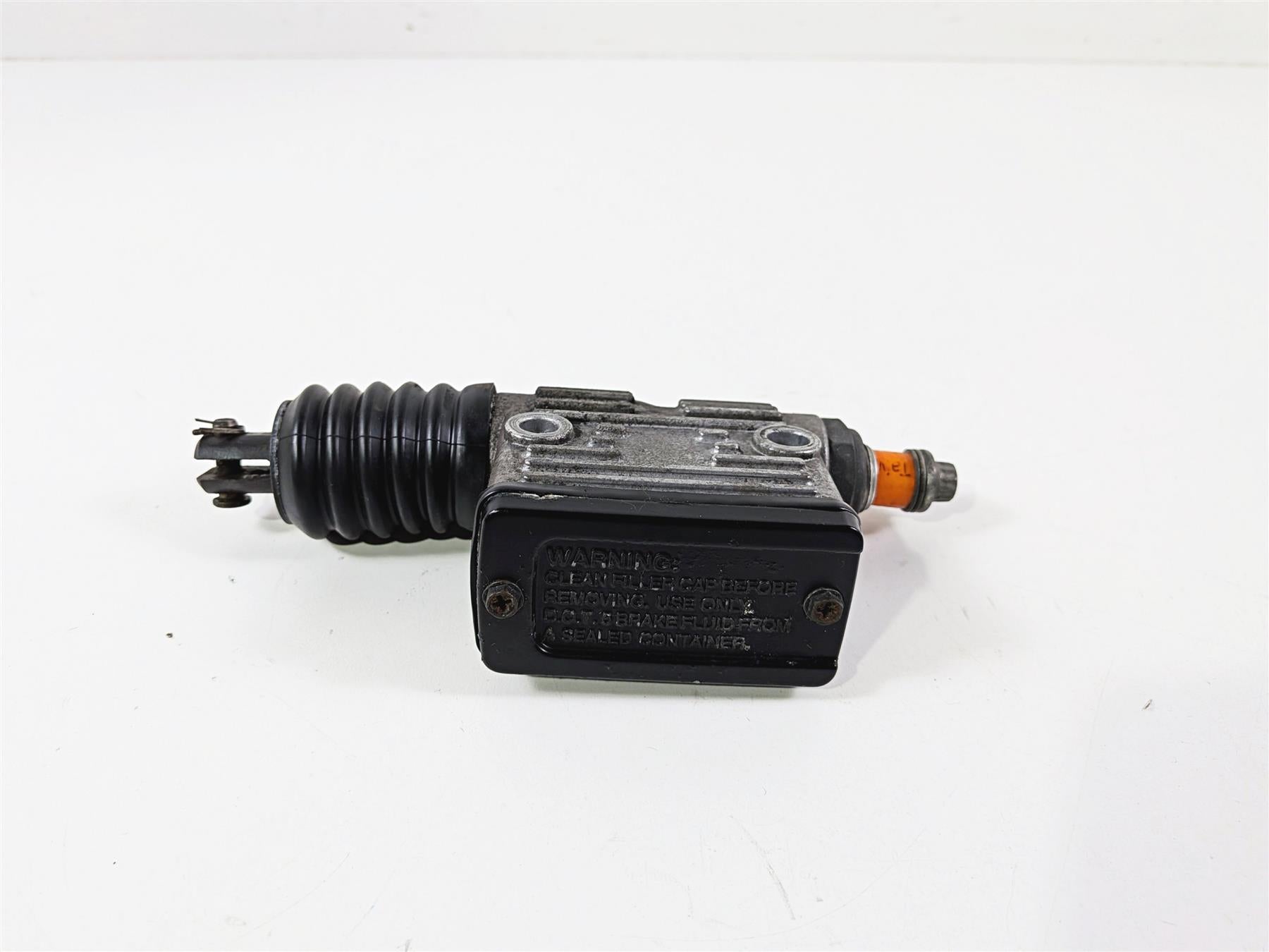 1996 Harley FLSTC Softail Heritage Rear Brake Master Cylinder 42468-87E {{ shop.shopifyCountryName }} - Mototech271