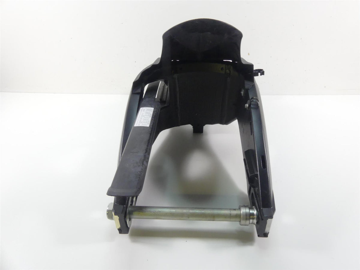 2022 Suzuki GSXR750 Straight Rear Swing Arm Swingarm + Axle 61000-14J01-YAP {{ shop.shopifyCountryName }} - Mototech271
