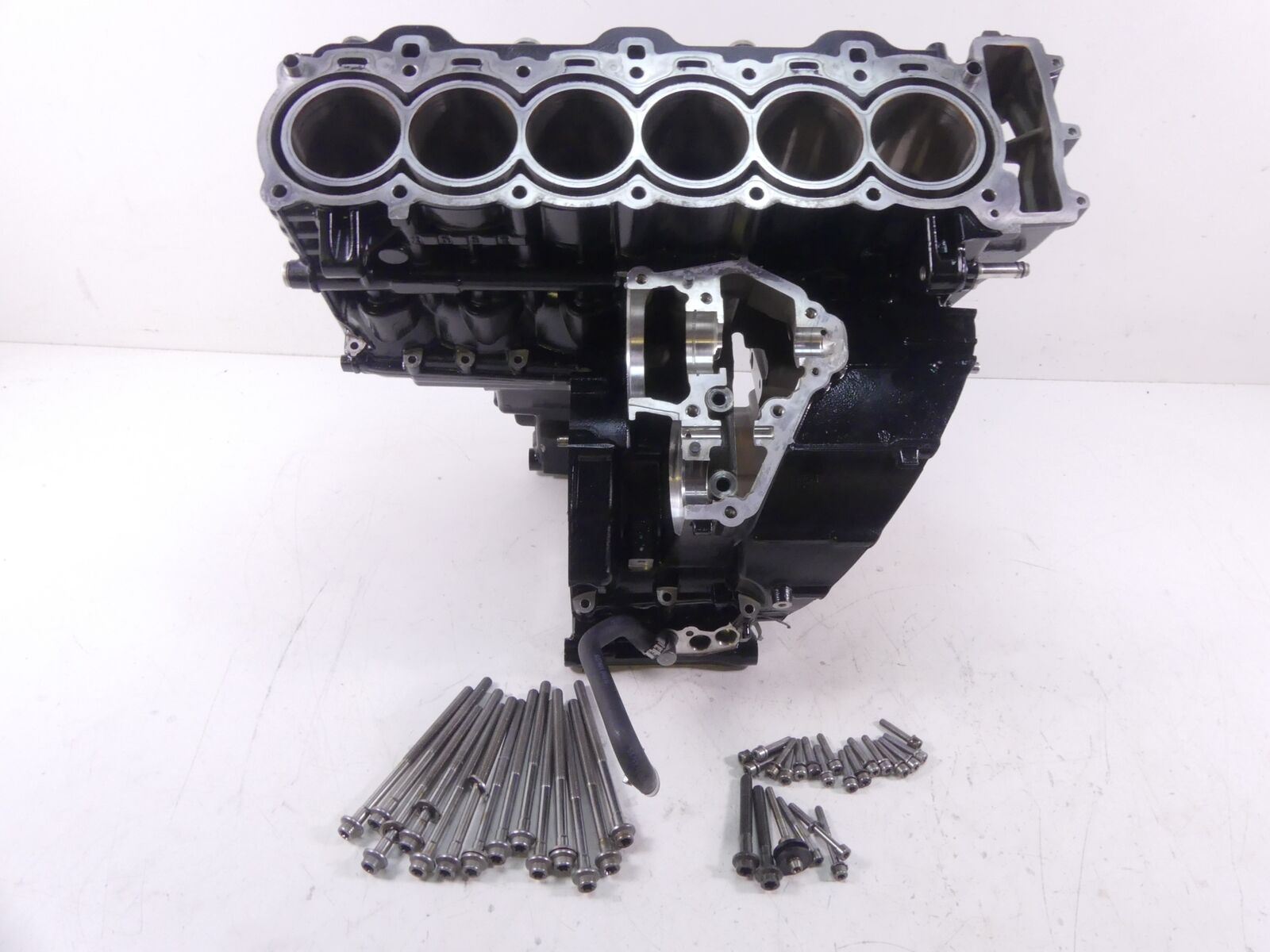 2018 BMW K1600 Bagger Crankcase Crank Case Engine Housing Set 11117716258 {{ shop.shopifyCountryName }} - Mototech271