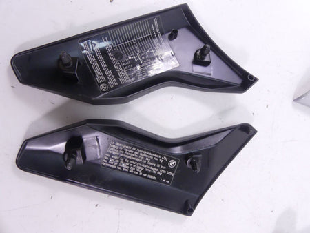 2005 BMW R1200GS K25 Between Leg Side Tank Trim Cover Panel Set -Read 4663767751 {{ shop.shopifyCountryName }} - Mototech271