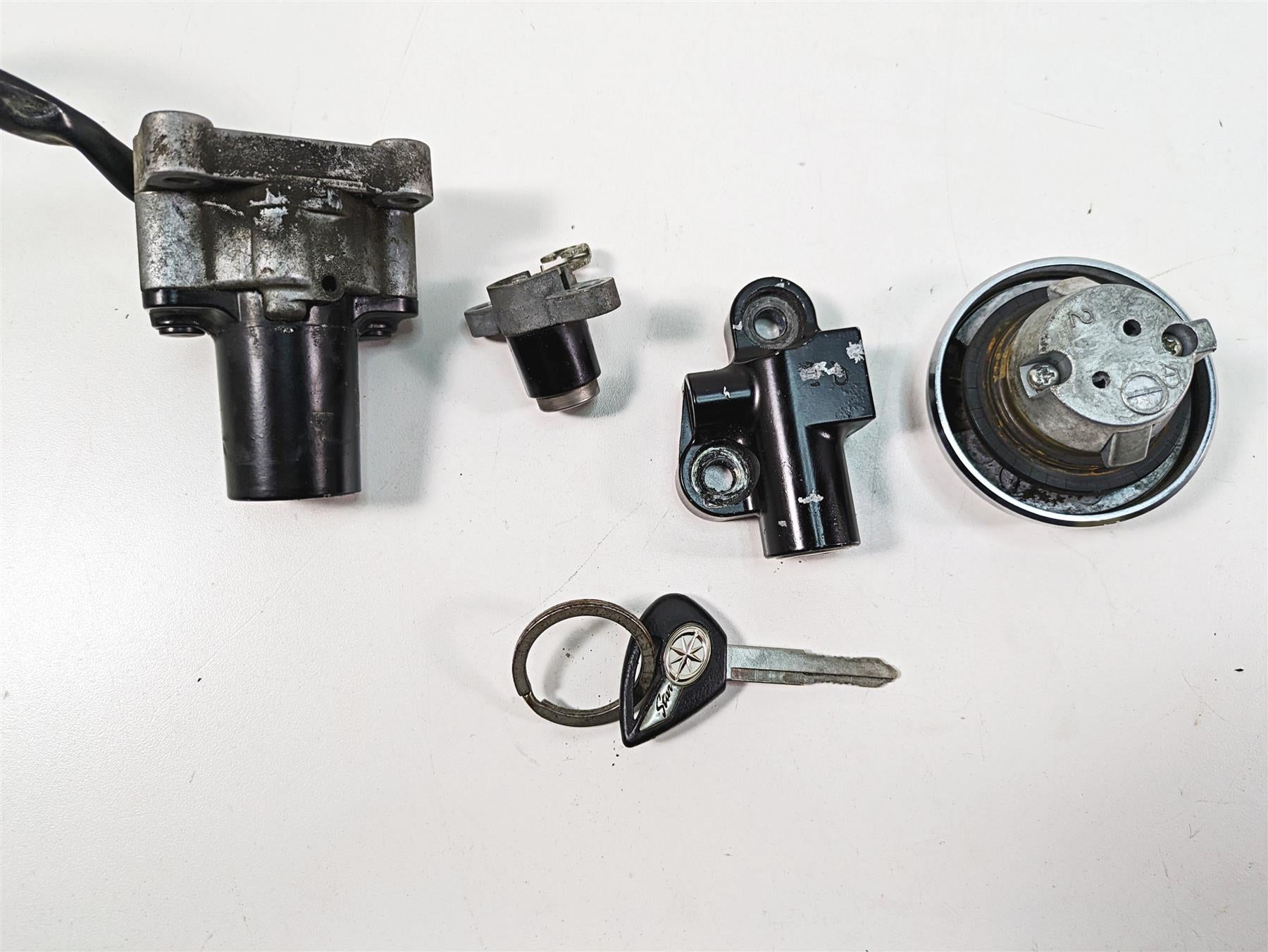 2009 Yamaha XV1900 Raider Ignition Switch Gas Cap Steering Key Lock 5C7-82510-00 {{ shop.shopifyCountryName }} - Mototech271
