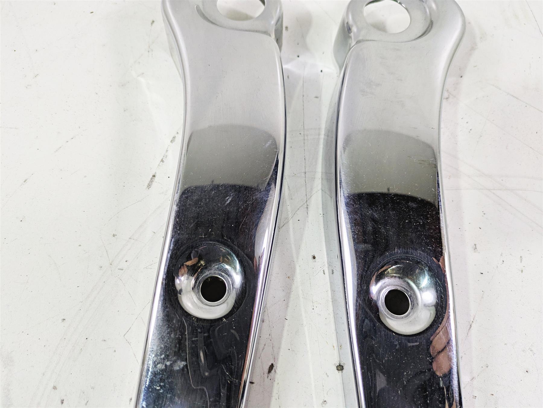 2011 Harley FXDC Dyna Super Glide Rear Fender Struts Braces 59138-06A 59171-06A {{ shop.shopifyCountryName }} - Mototech271