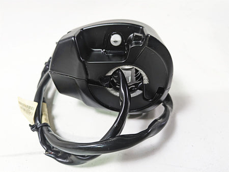 2020 Harley Touring FLHT Electra Glide Right Hand Control Switch 71500127C {{ shop.shopifyCountryName }} - Mototech271