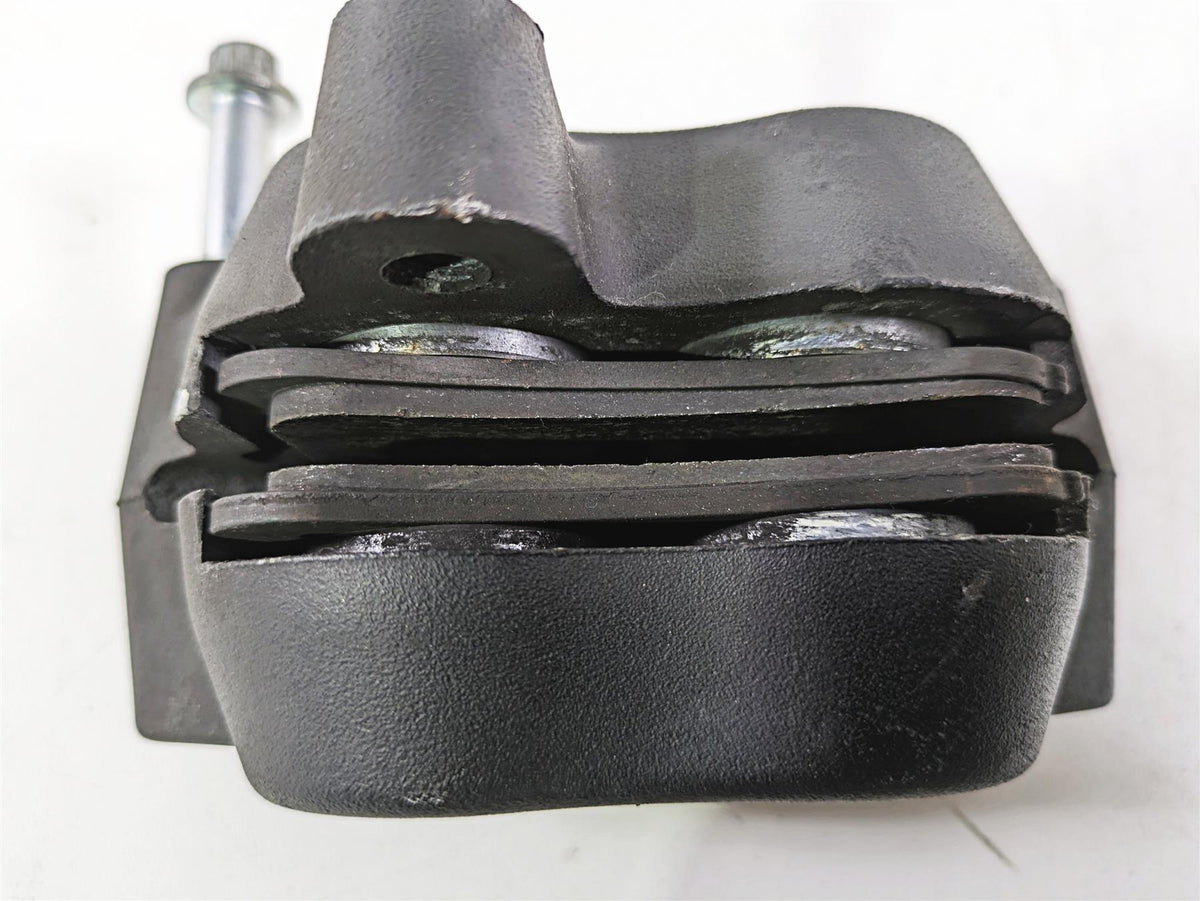 2017 Harley Dyna FXDB Street Bob Front Brake Caliper 41300001 {{ shop.shopifyCountryName }} - Mototech271