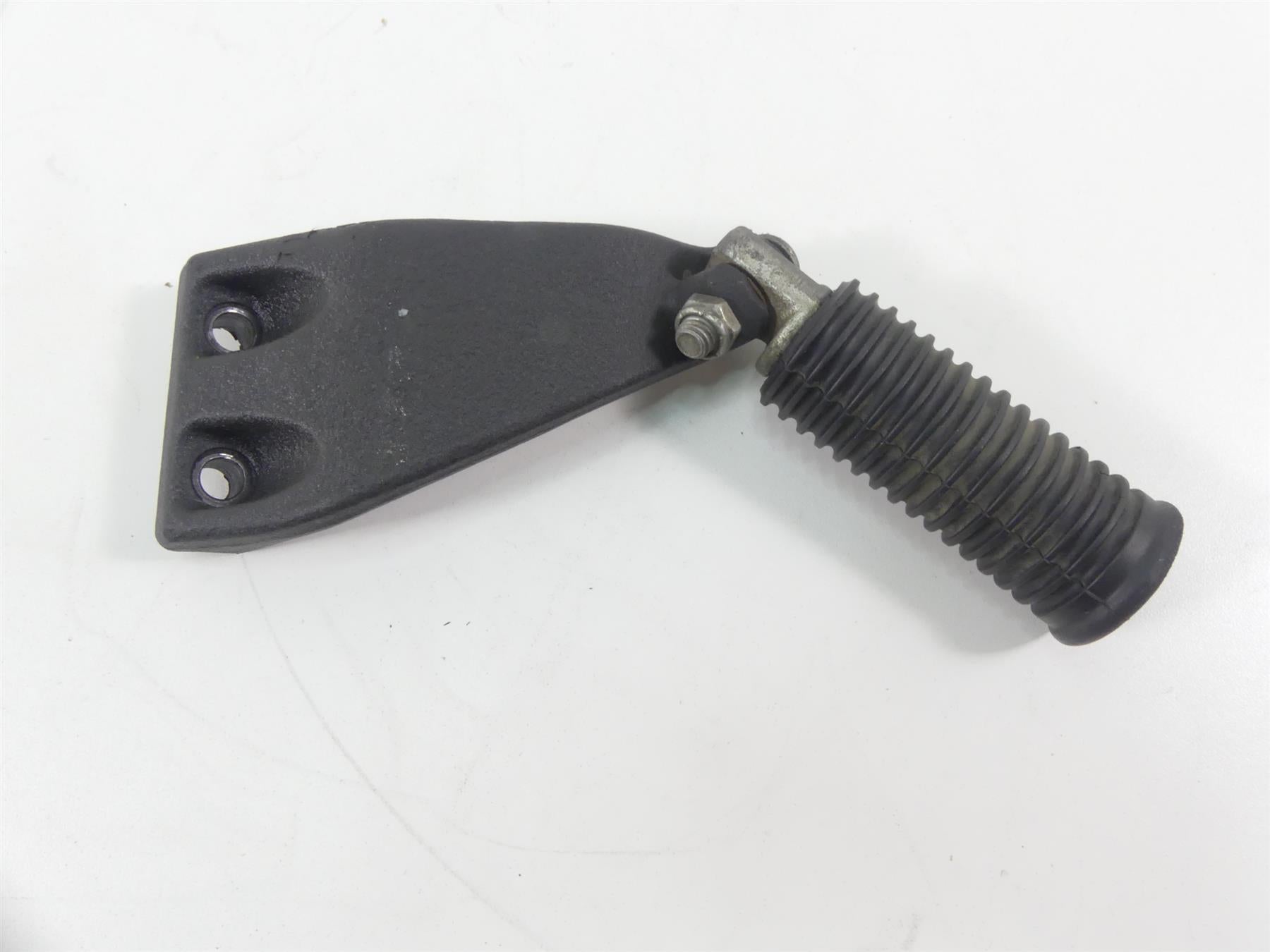 2017 Harley Dyna FXDB Street Bob Front Left Mid Foot Peg & Shifter 50667-07 {{ shop.shopifyCountryName }} - Mototech271