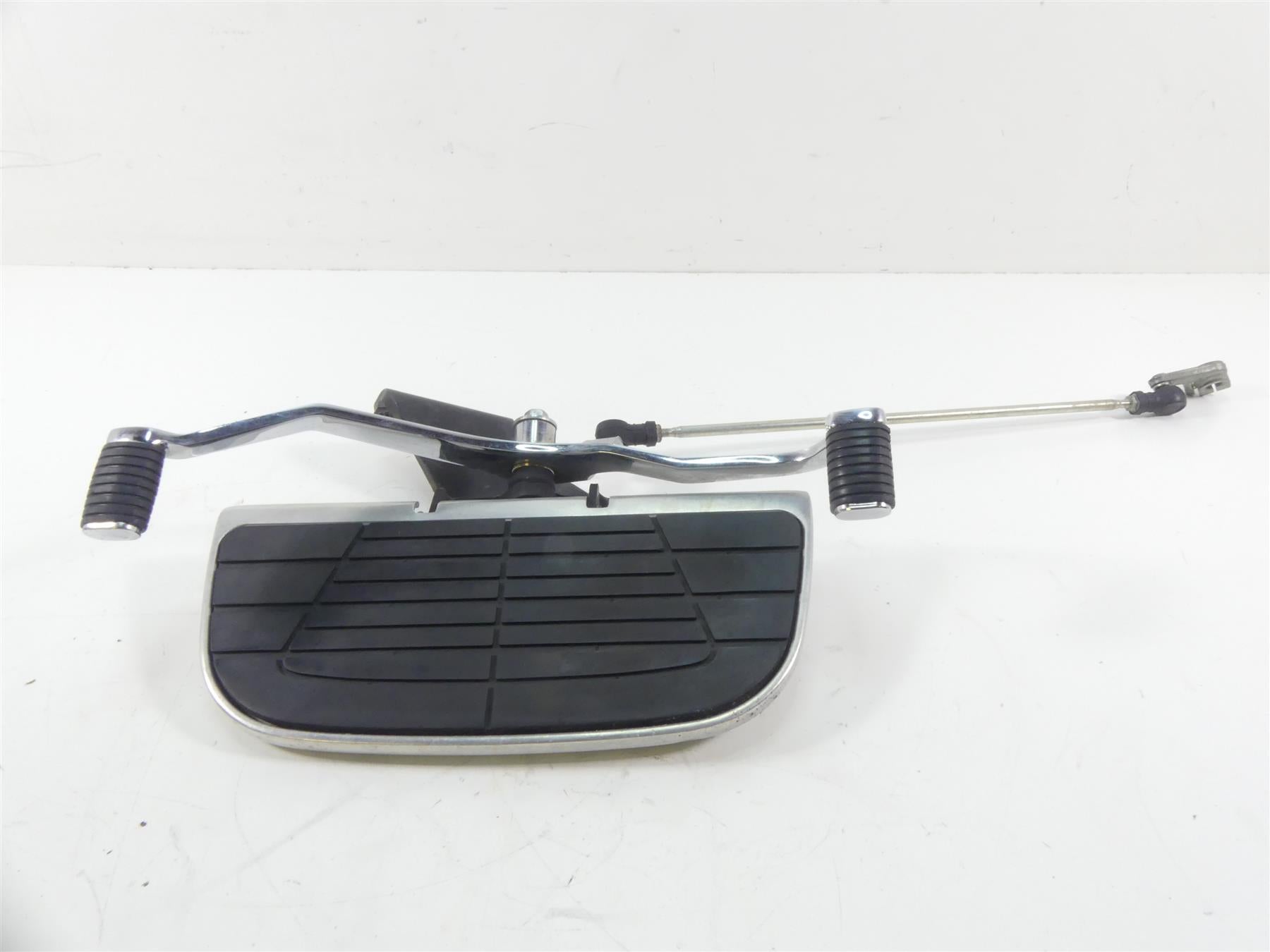 2009 Honda VTX1300 Touring Front Left Floor Board & Shifter Pedal 50625-MEA-670 {{ shop.shopifyCountryName }} - Mototech271