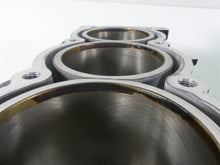 Load image into Gallery viewer, 2020 Triumph Speed Triple RS 1050 Crank Case Crankcase Motor Piston T1162225

