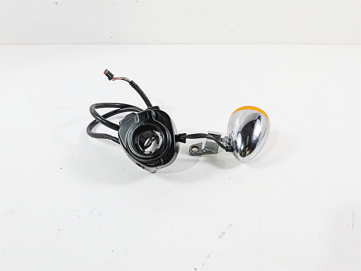 2012 Harley Softail FLSTF Fat Boy Left Hand Control Switch + Blinker 72943-12A {{ shop.shopifyCountryName }} - Mototech271